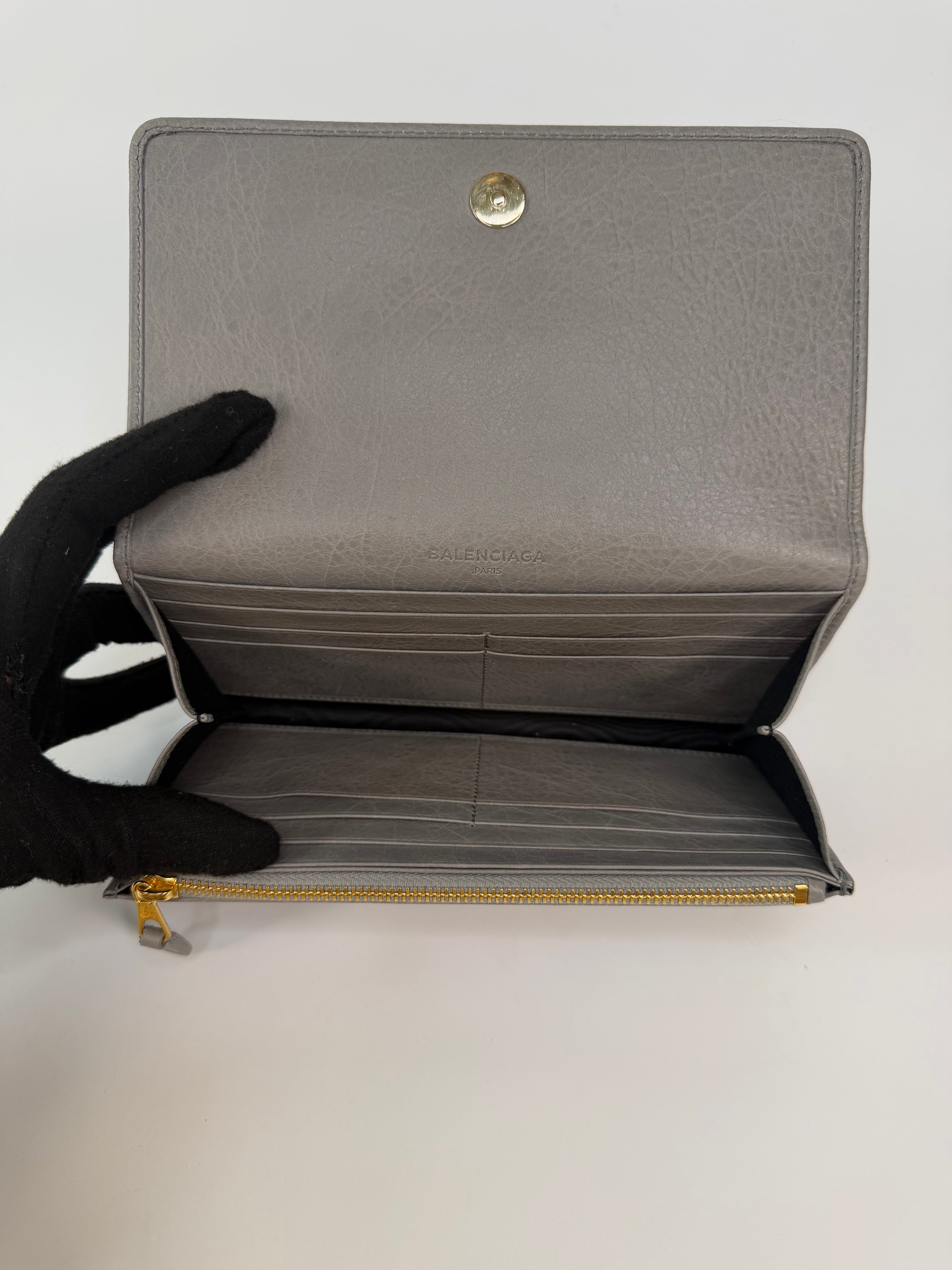 Balenciaga Le City Money Long Wallet In Grey Lambskin Gold Hardware. Authentic and preloved in excellent condition. 100% guarantee