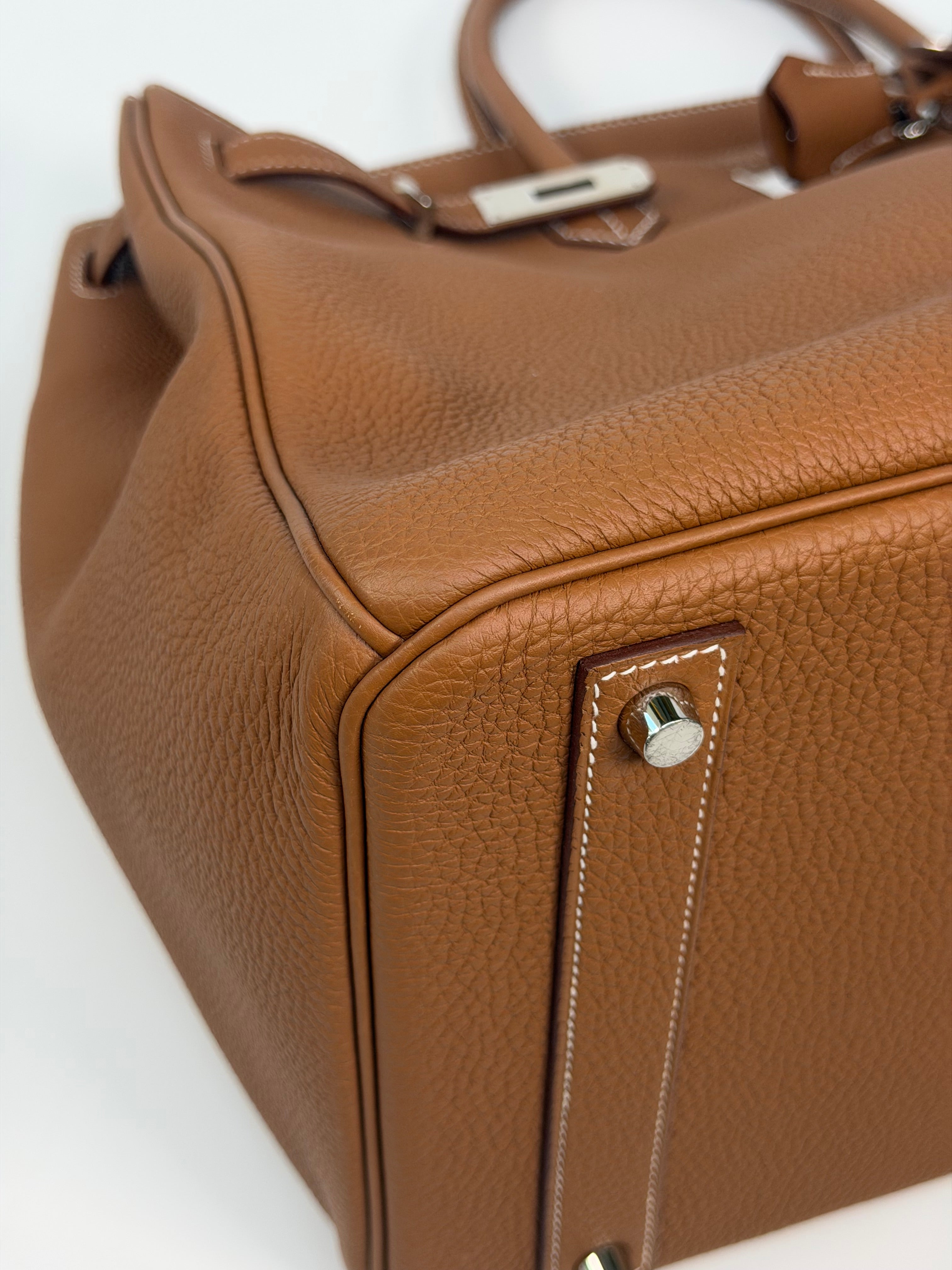*Rare Find* Hermès Birkin 40 In Gold Togo Leather With Palladium Hardware. Authentic and preloved in excellent condition. 100% guarantee