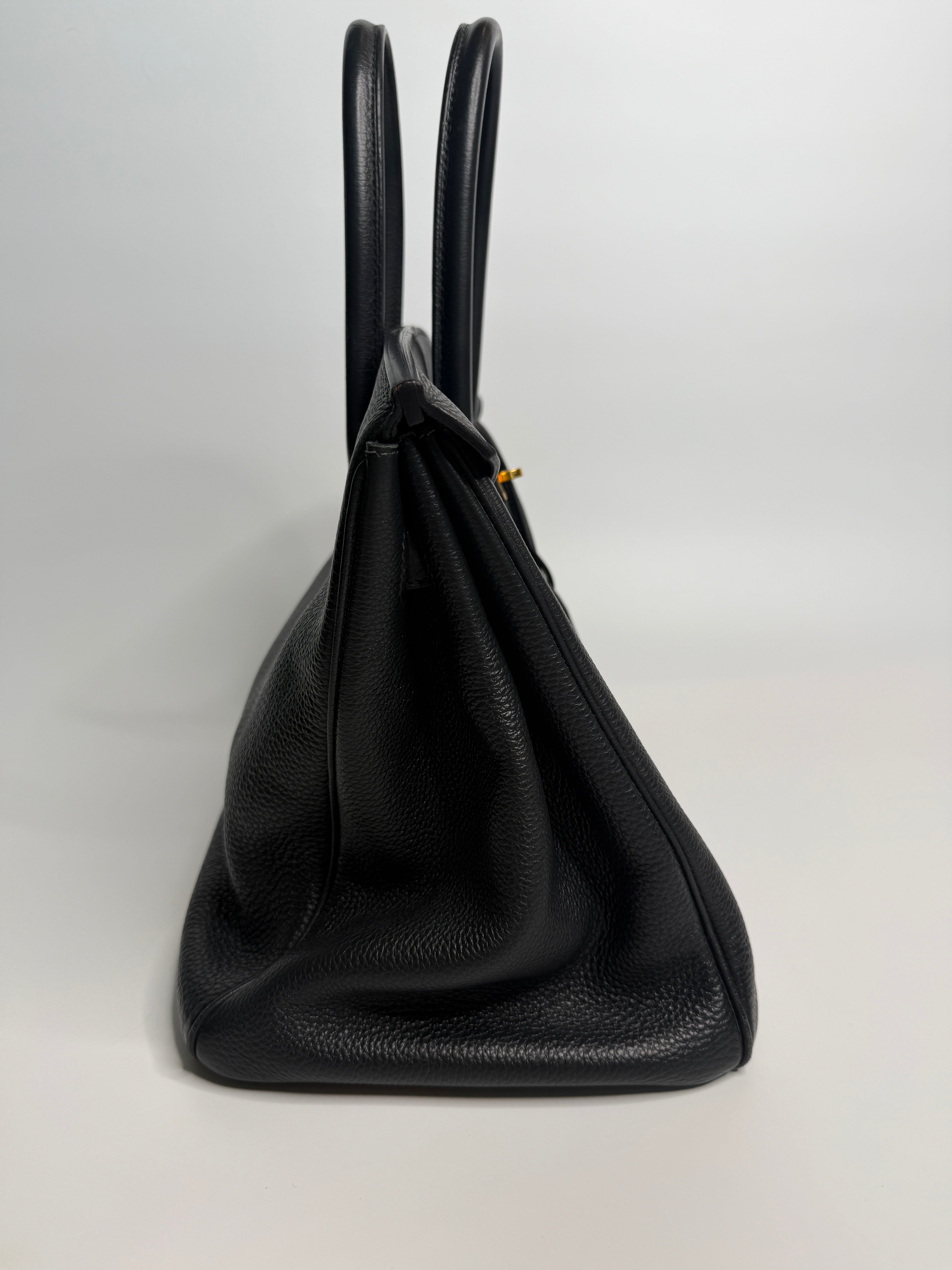 Hermès Birkin 35 Black Togo Leather with gold hardware
Authentic Pre Loved Verified by Luxe Cheshire Trusted Designer resale