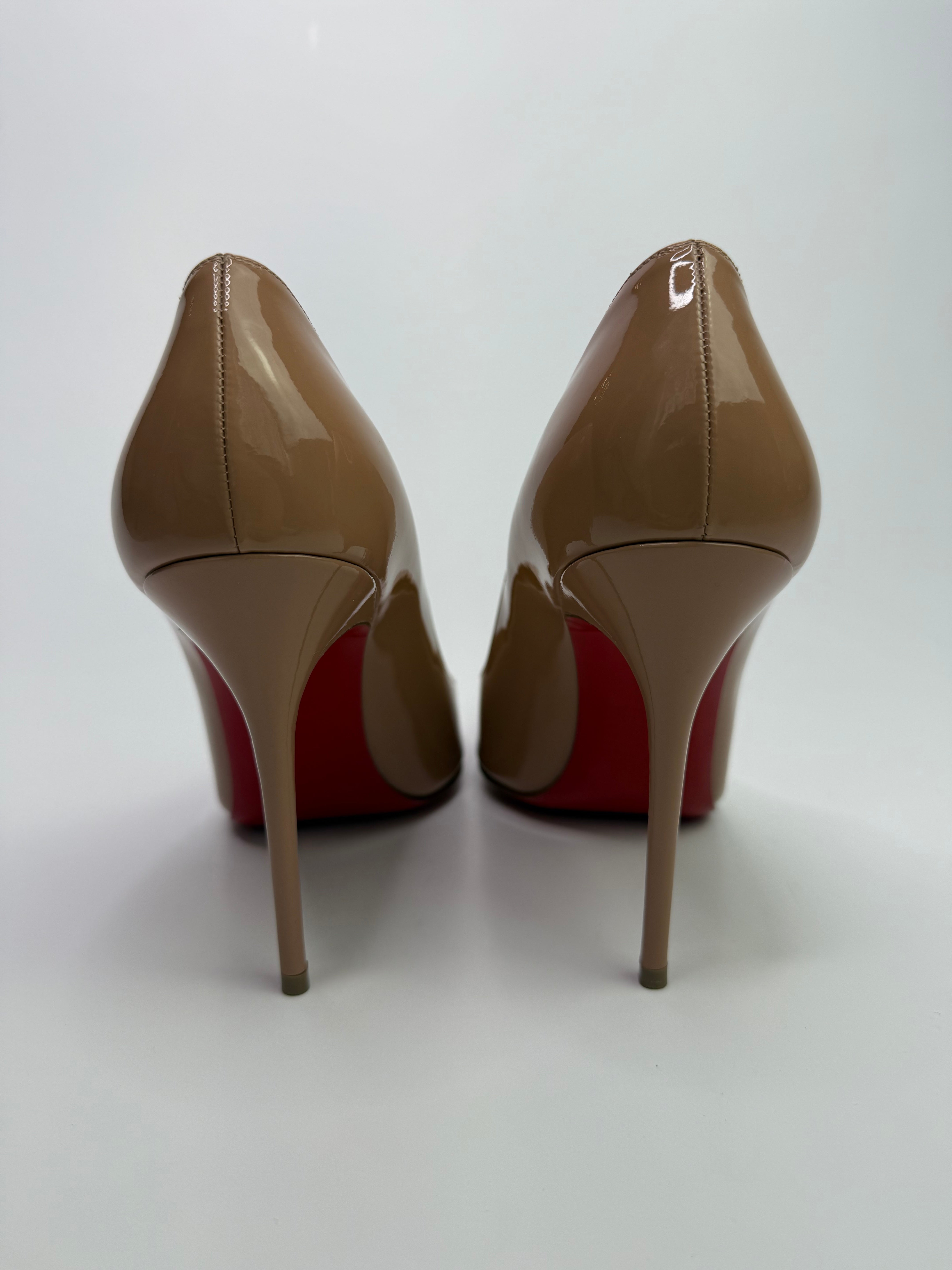 Christian Louboutin Decollete 100 Pumps (39.5/UK6.5)
