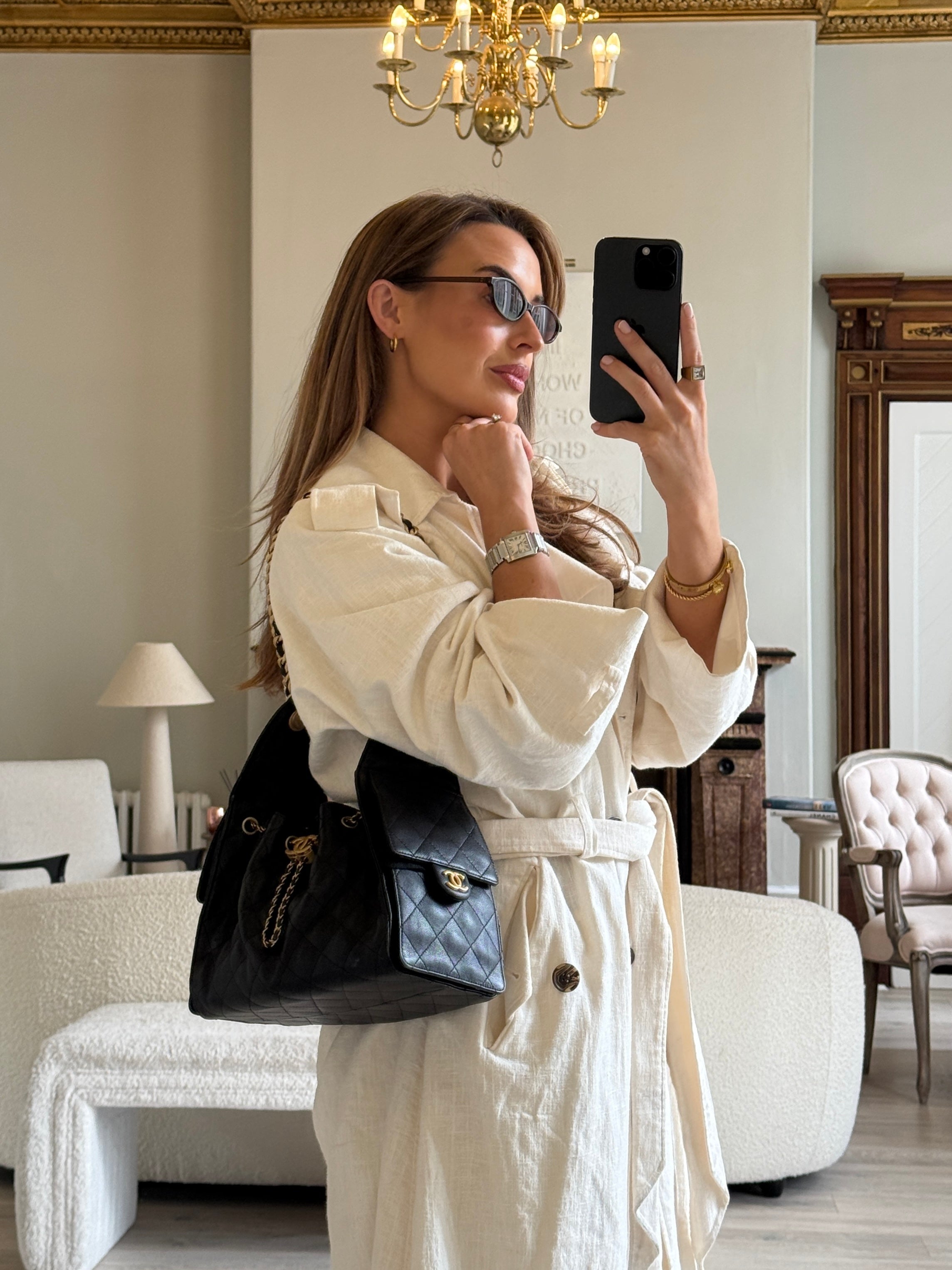 Chanel 25 Small In Black Caviar Leather With Gold Hardware In Excellent Condition. Authentic and preloved. 100% Authenticity Guaratee