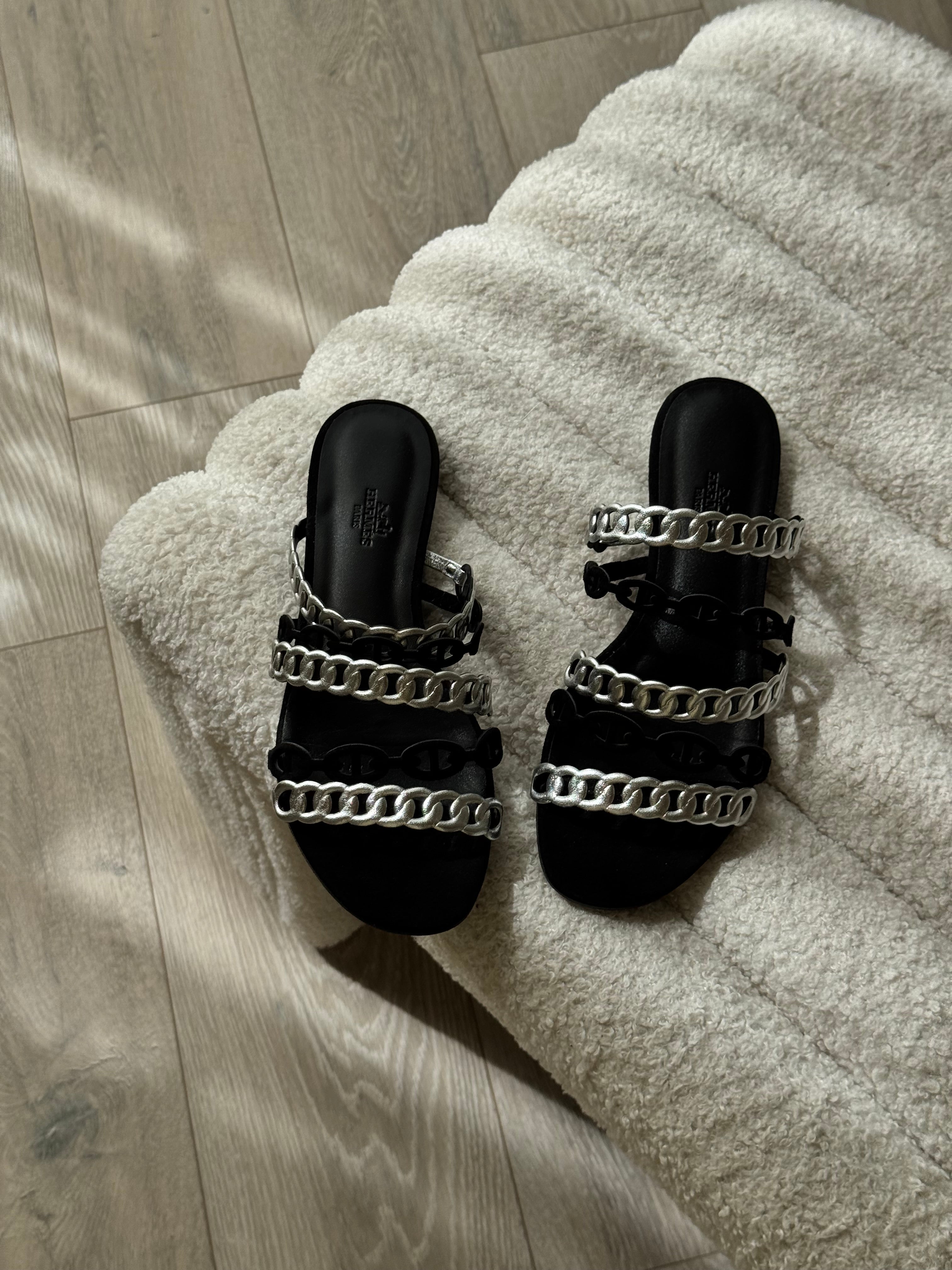 Hermès Chaine Pavot d'Ancre Sandals (size 38.5/UK5.5)