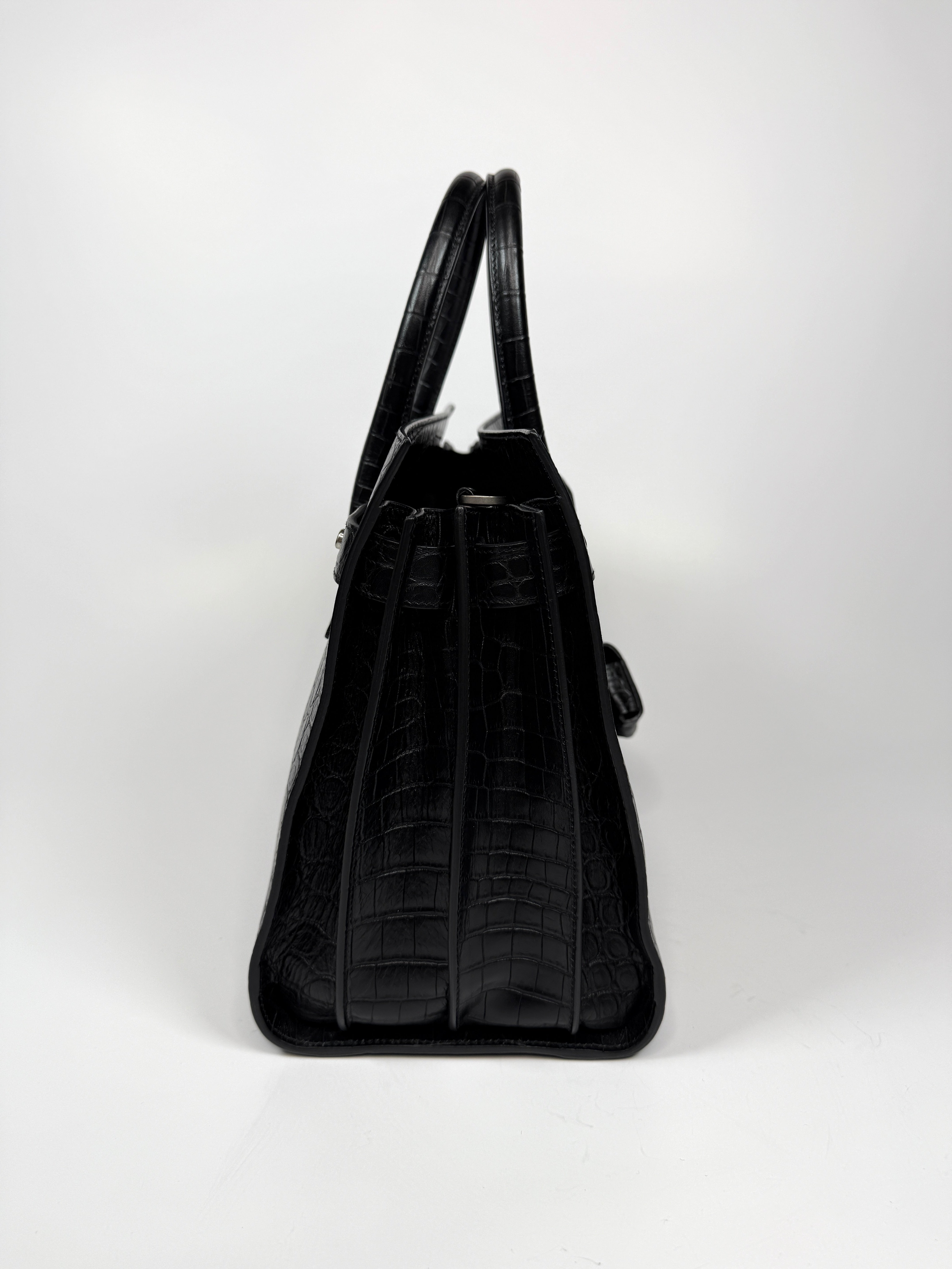 Saint Laurent Large Sac De Jour In Black Croc Embossed Leather With Silver hardware In excellent preloved condition Authentic and preloved.