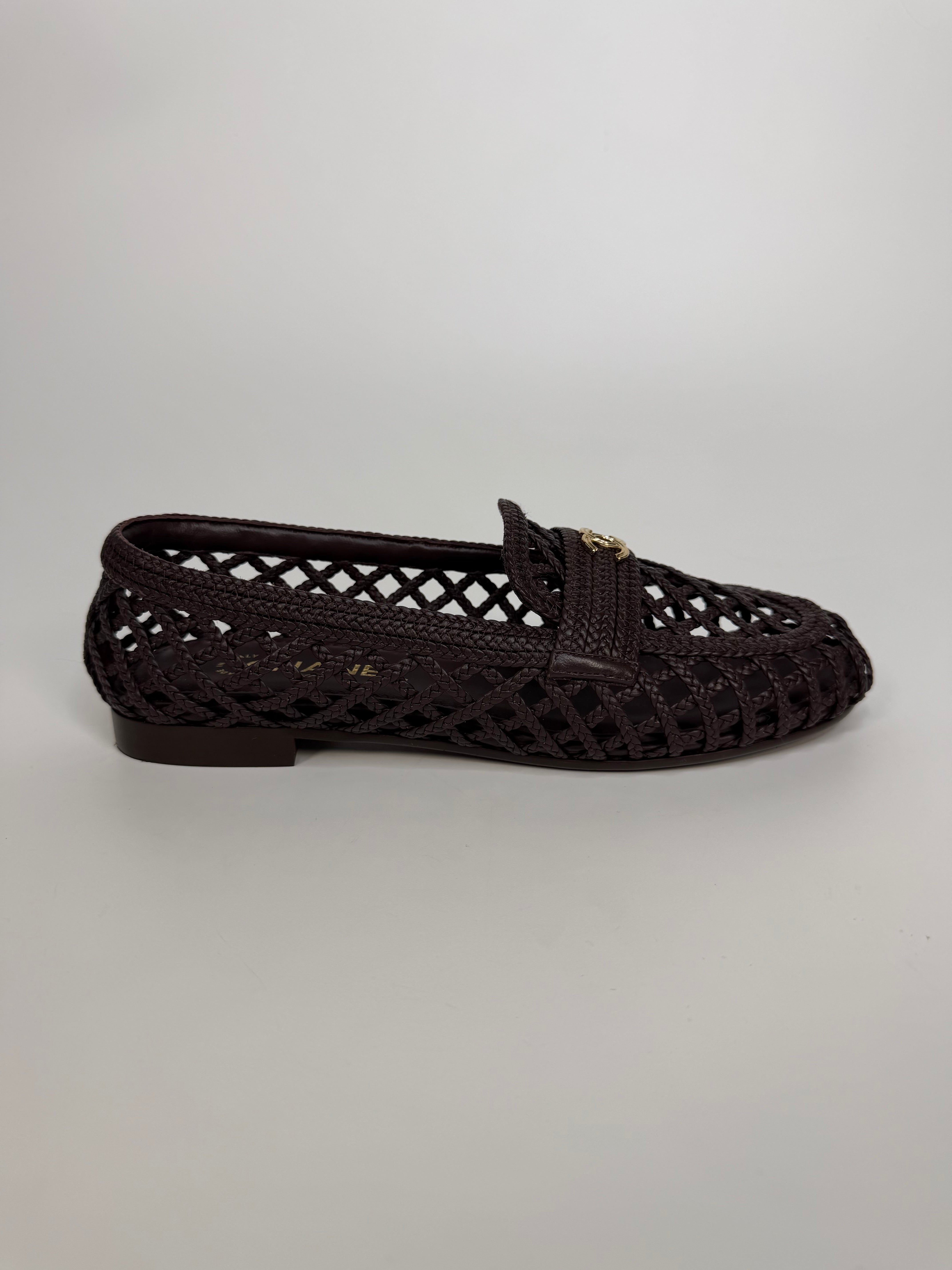 Chanel Loafers In Brown Lambskin Spring/Summer 26 Collection (Size 39.5 / UK6.5). Authentic and preloved in excellent condition
