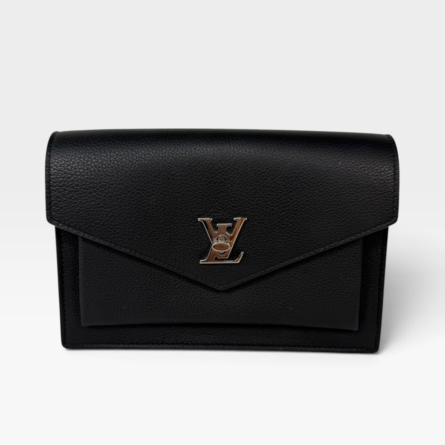 Louis Vuitton Pochette Chain MyLockMe In Black Leather With Silver Hardware in excellent condition 100% authentic and preloved 