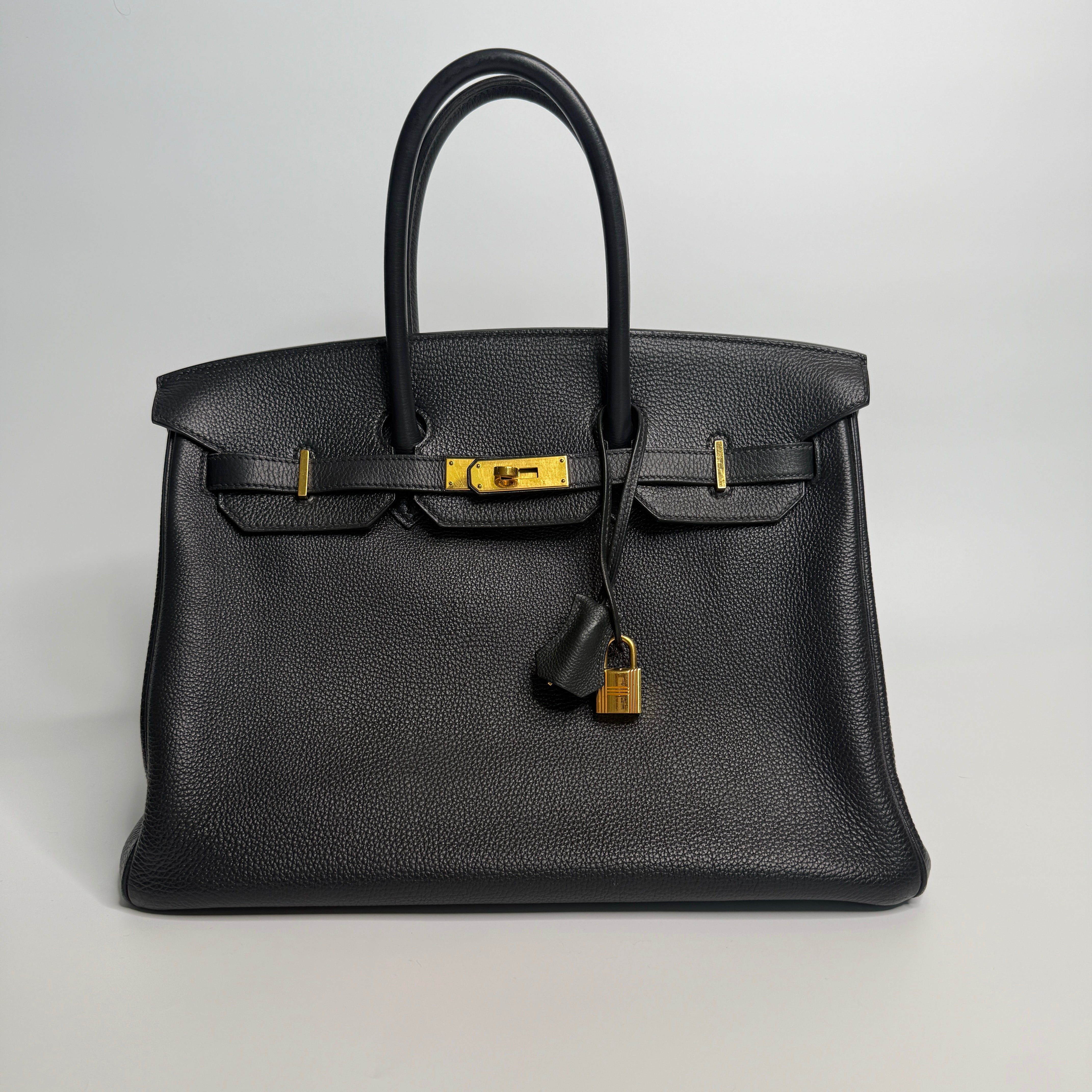 Hermès Birkin 35 Black Togo Leather with gold hardware
Authentic Pre Loved Verified by Luxe Cheshire Trusted Designer resale
