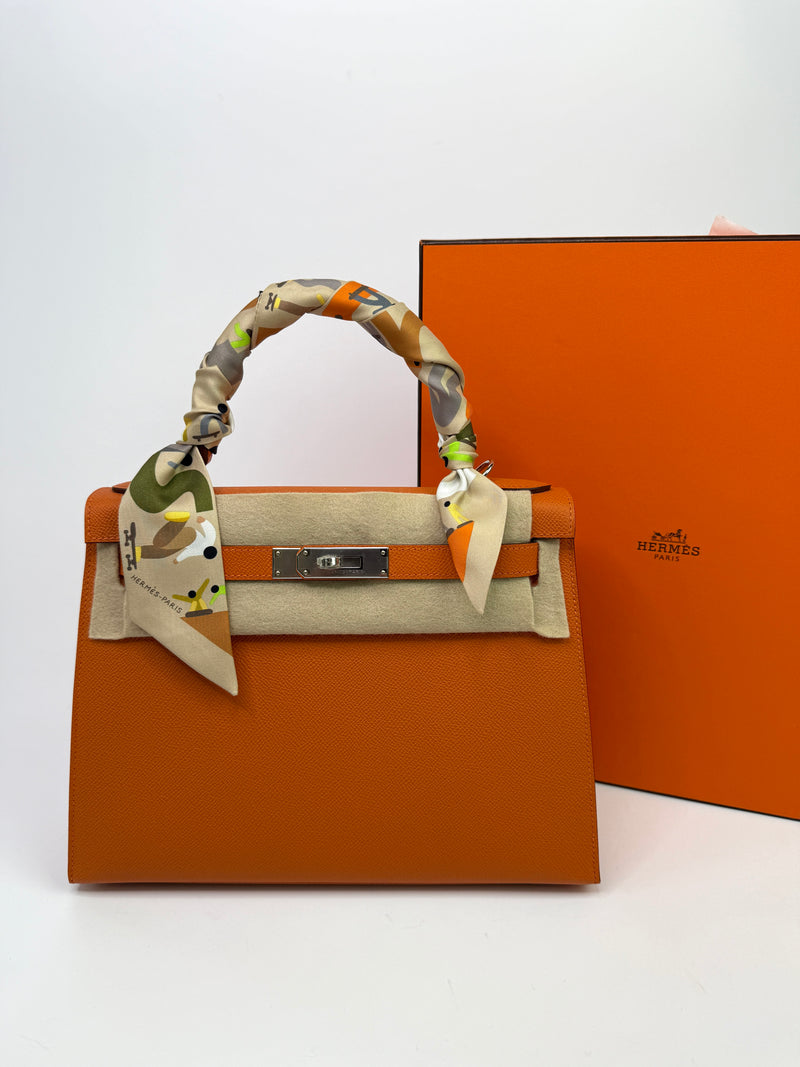 Hermès Kelly 28 In Orange Epsom Leather With PHW