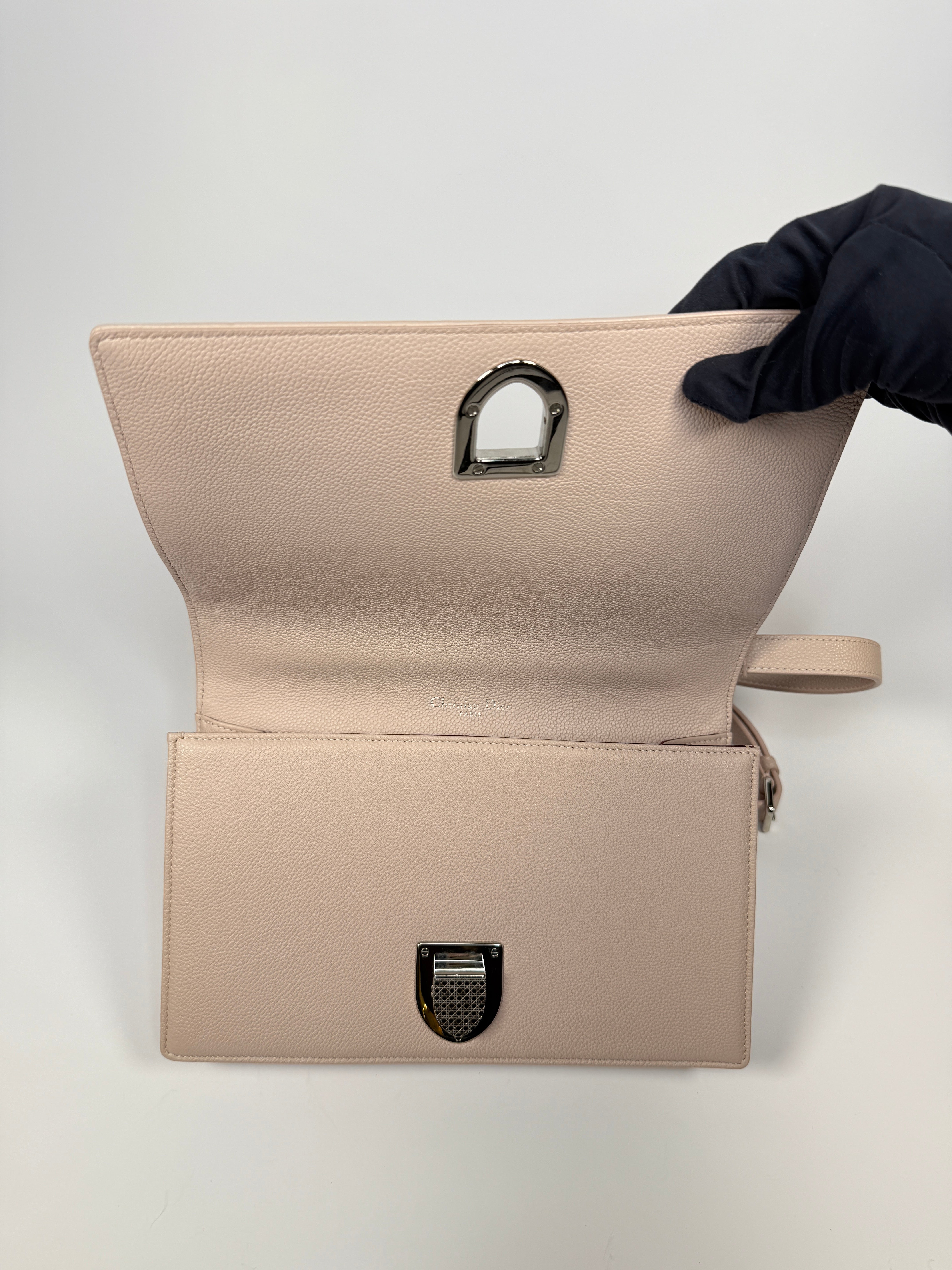 Christian Dior Medium Diorama Bag In Blush Pink Leather With Silver Hardware. Authentic and preloved. Excellent Condition