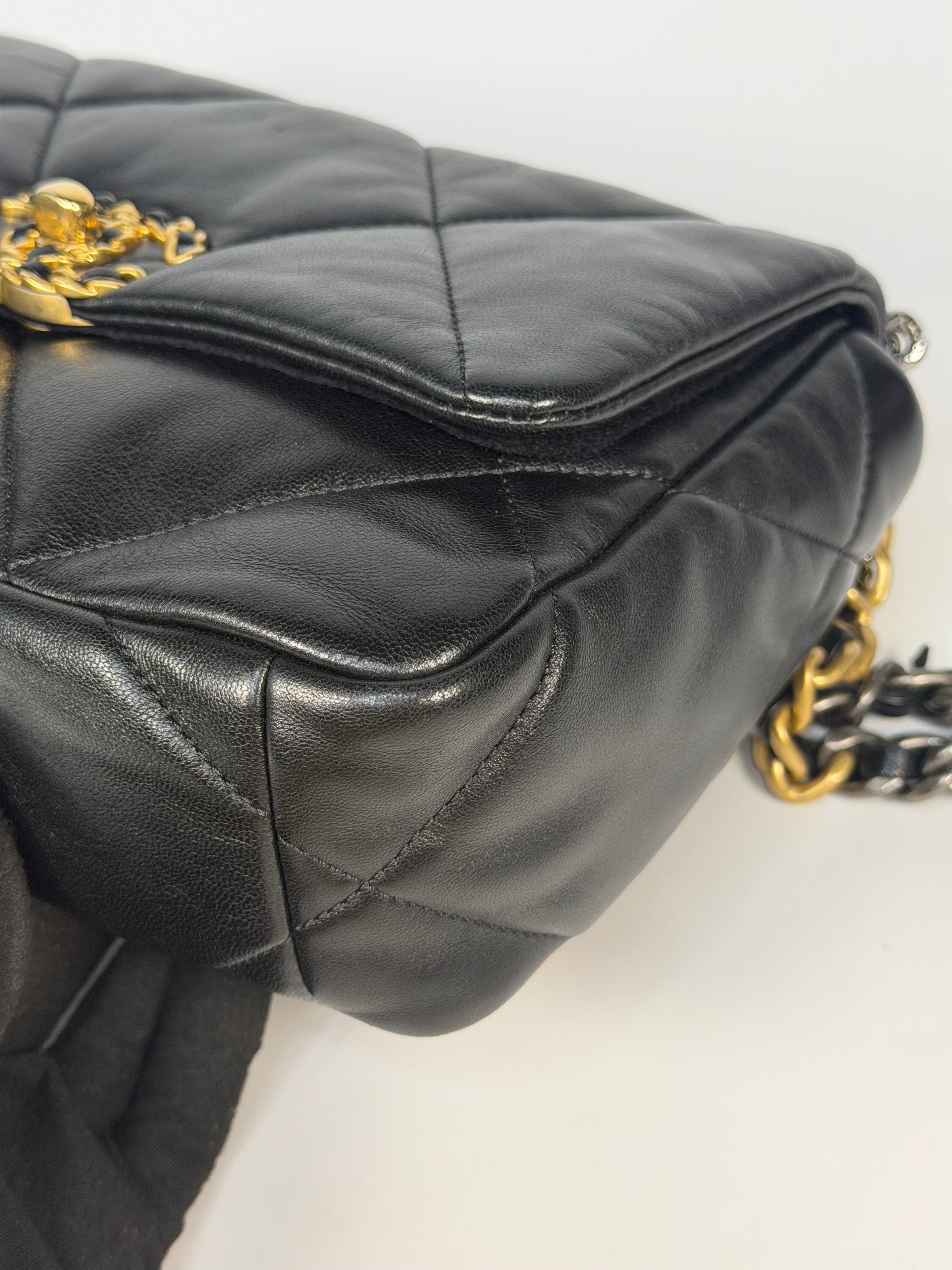 Chanel 19 Small In Black & White Leather With Mixed Hardware. Authentic and preloved in very good condition. Verified by Luxe Cheshire.