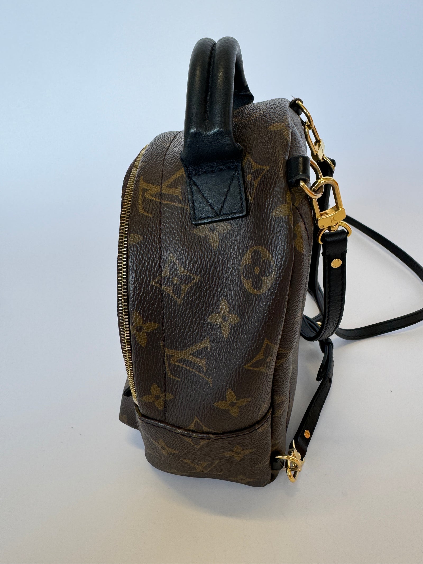 Lv mini backpack black sale