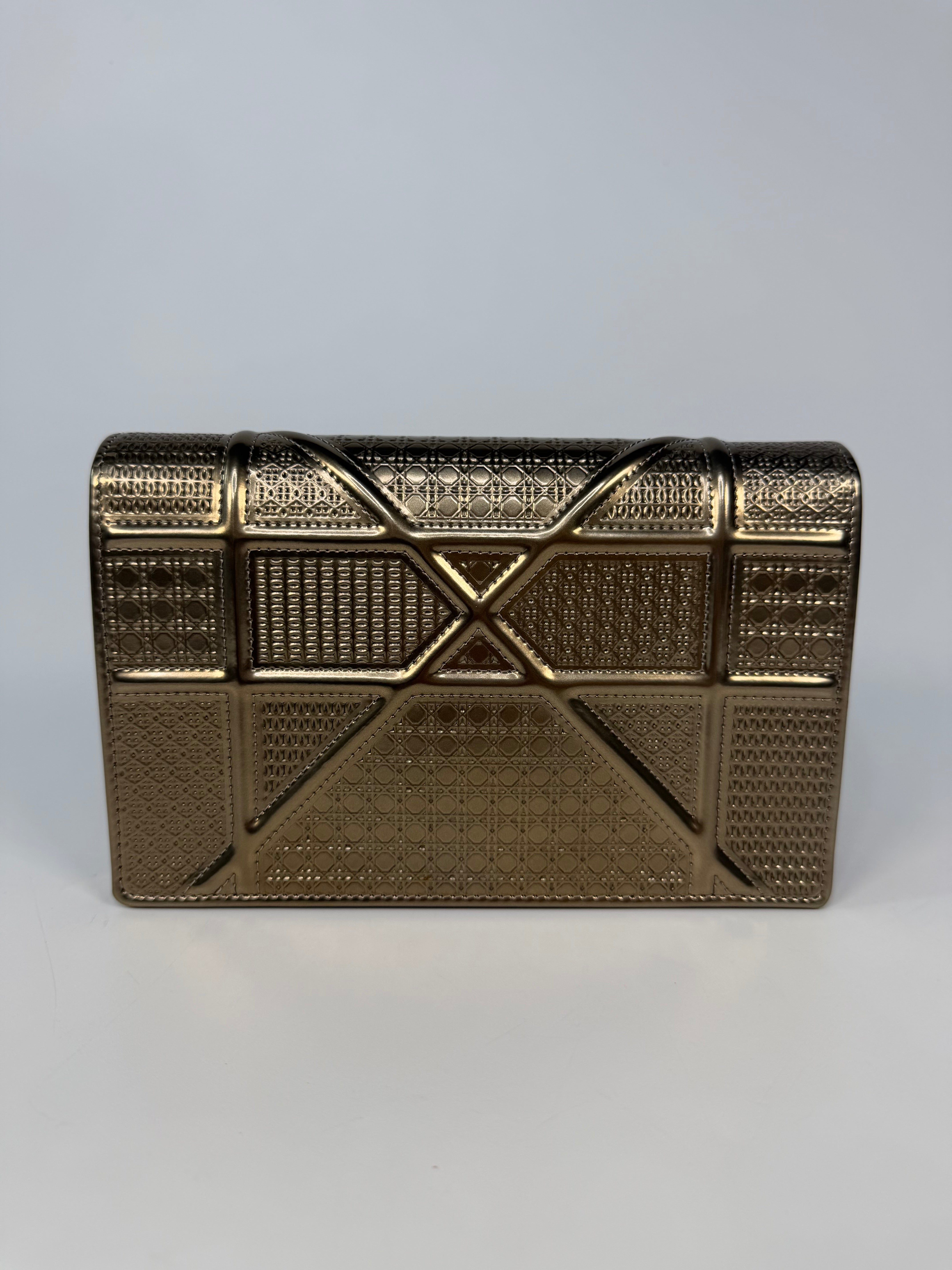 Authentic and preloved Christian Dior Mini Diorama Gold With Gold Hardware . Excellent condition. Verified by Luxe Cheshire 