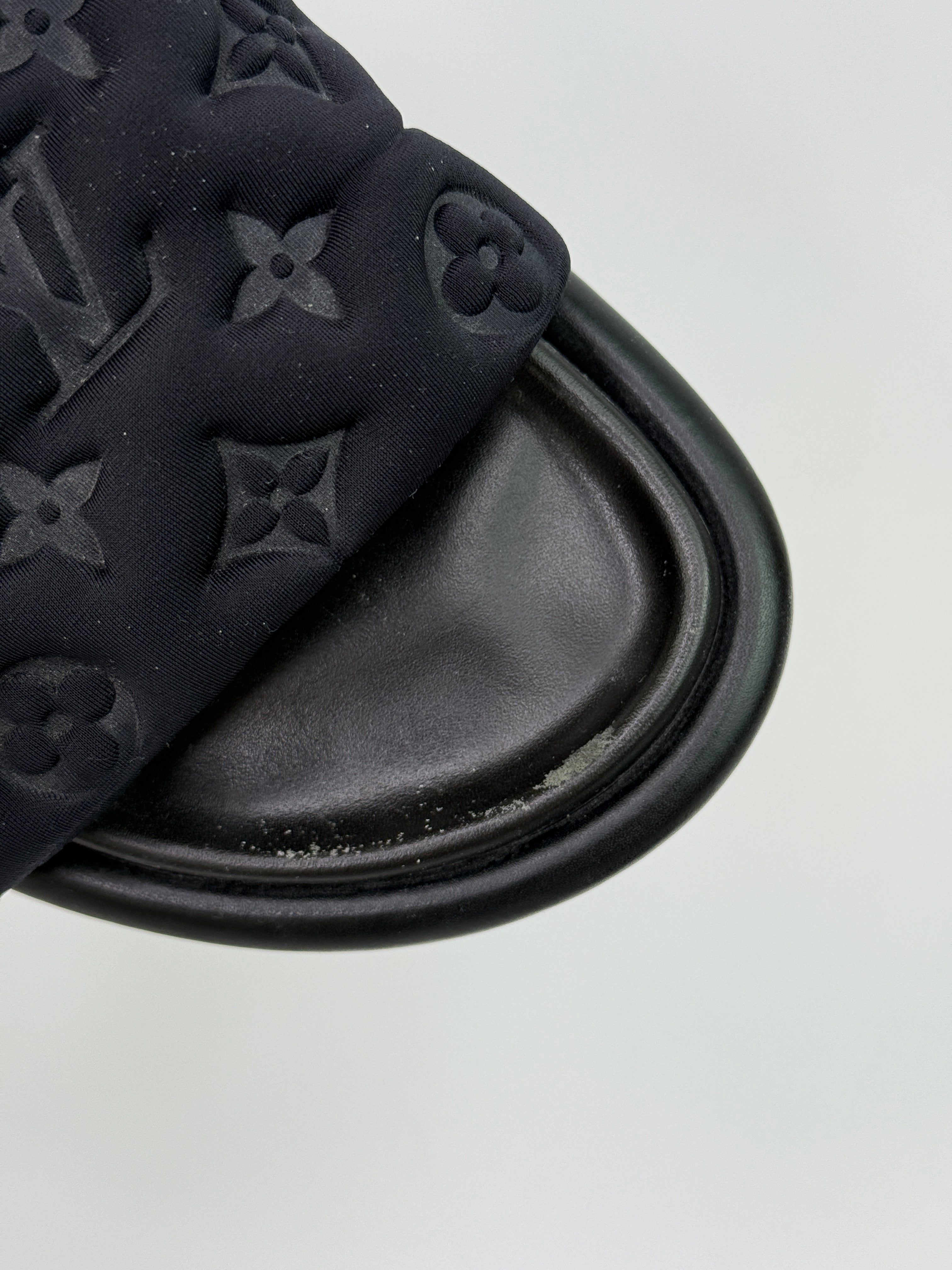 Louis Vuitton Pool Pillow Comfort Mules (Size 38/UK5)