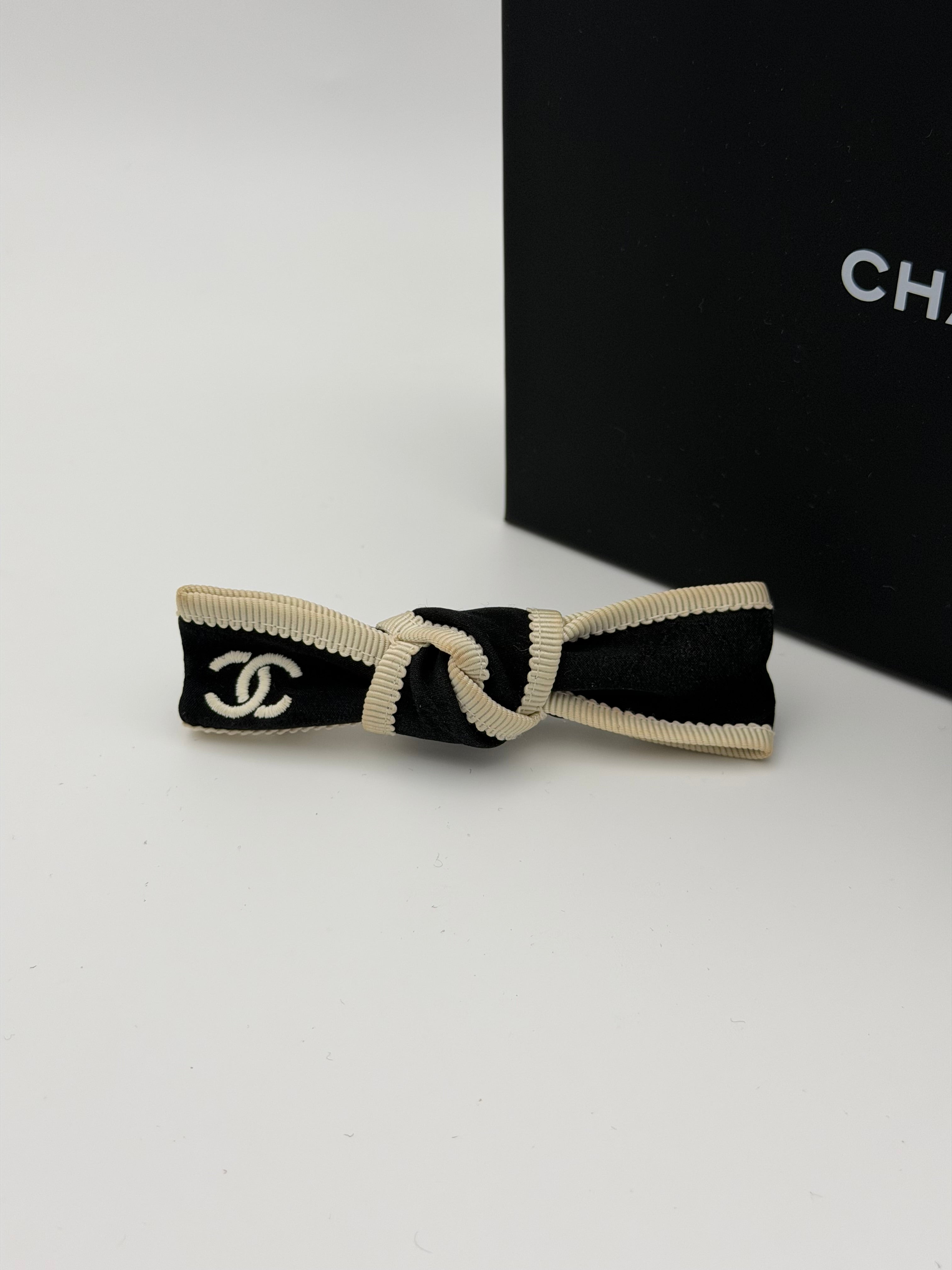 Chanel CC Logo Ribbon Bow Barrette In Black & Ivory Fabric With Silver Hardware