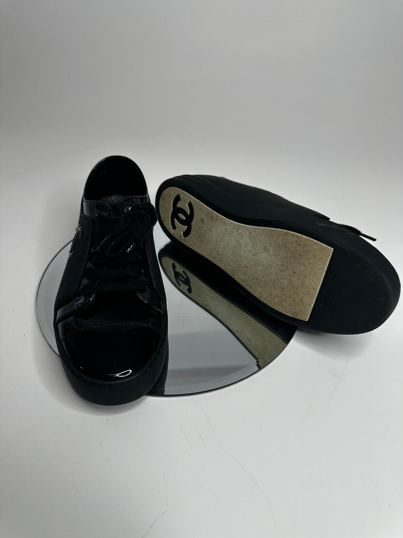 Chanel Black Rubber and Leather CC Low Top Sneakers (Size 36 /  UK 3)