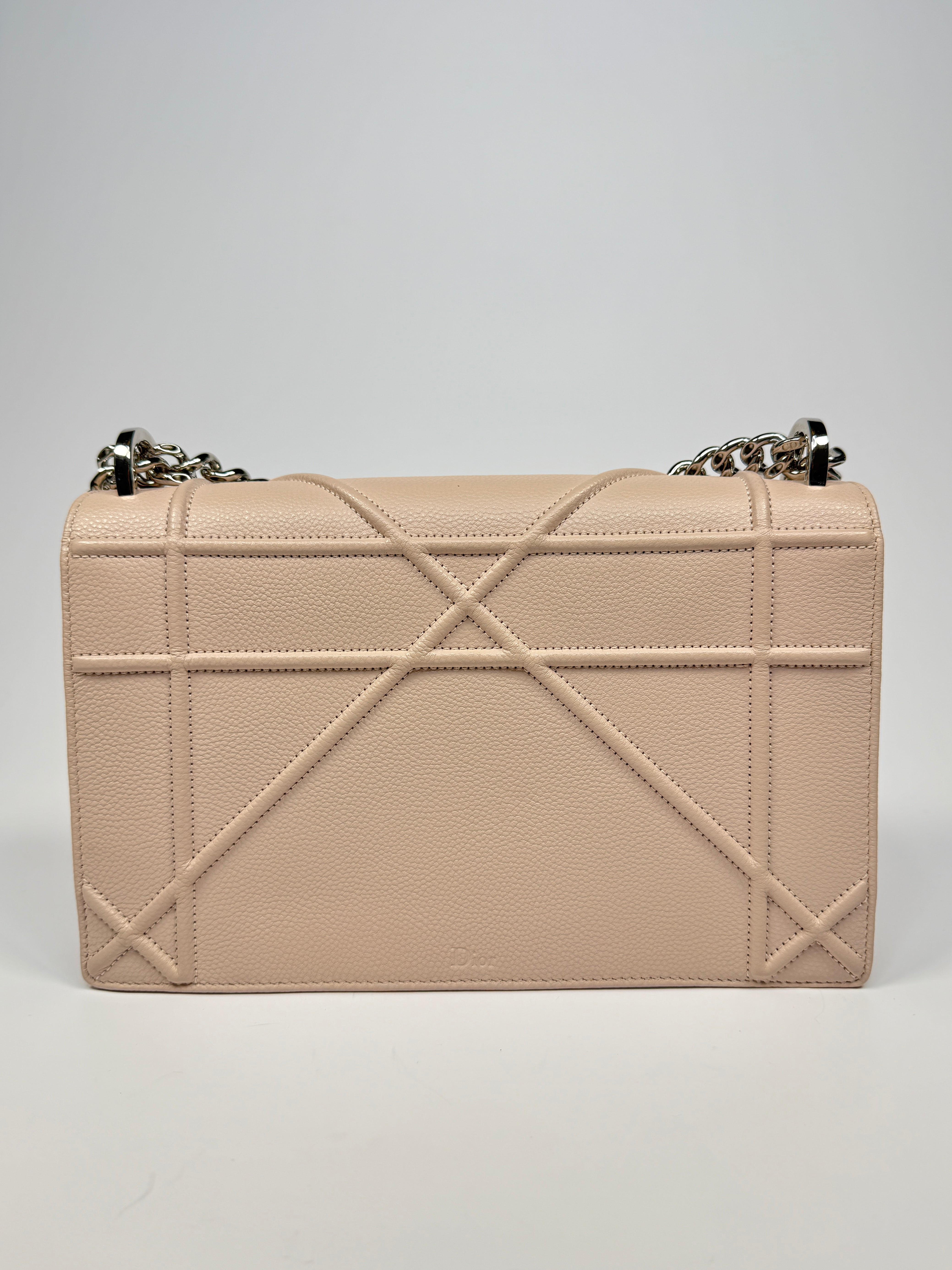 Christian Dior Medium Diorama Bag In Blush Pink Leather With Silver Hardware. Authentic and preloved. Excellent Condition