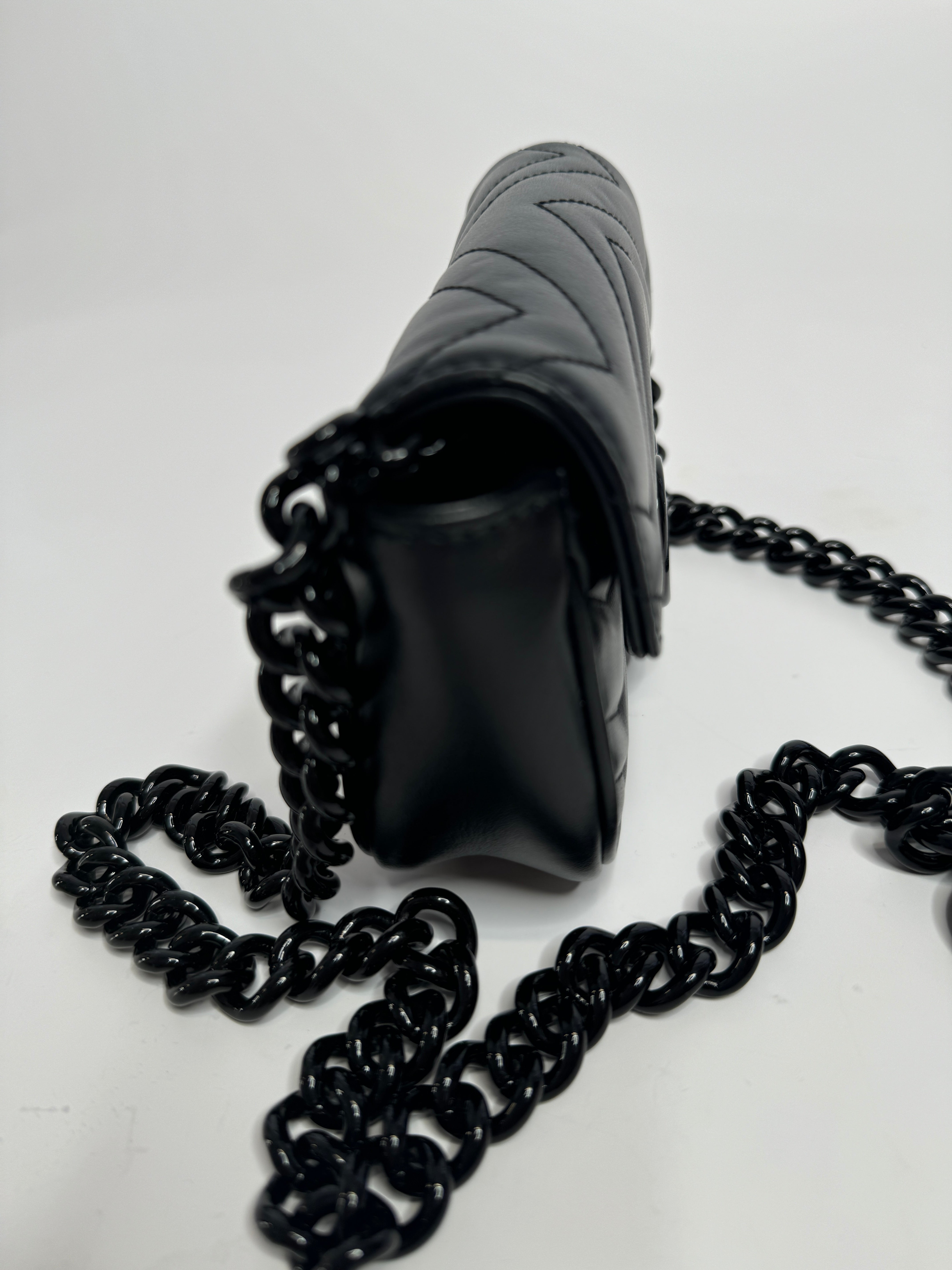 Gucci Marmont Matelassé Leather Belt Bag