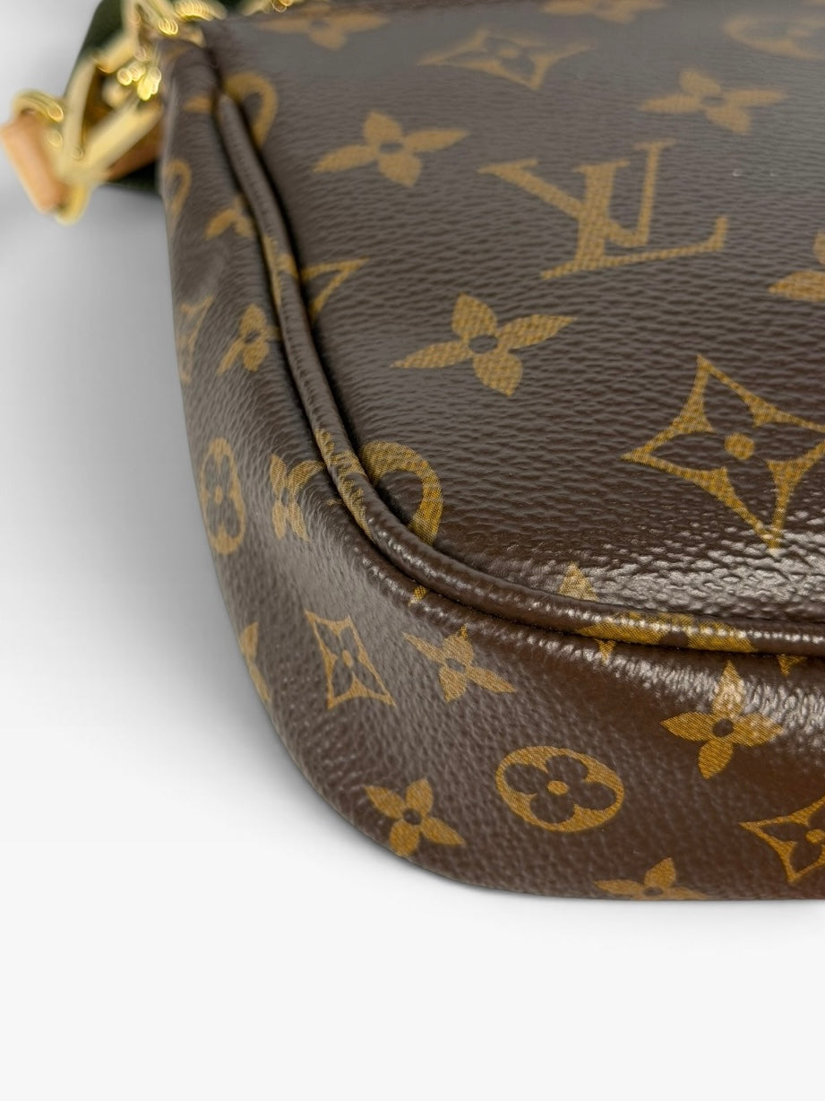 Louis Vuitton Multi Pochette In Monogram Canvas With Gold Hardware 100% authentic and preloved in excellent condition