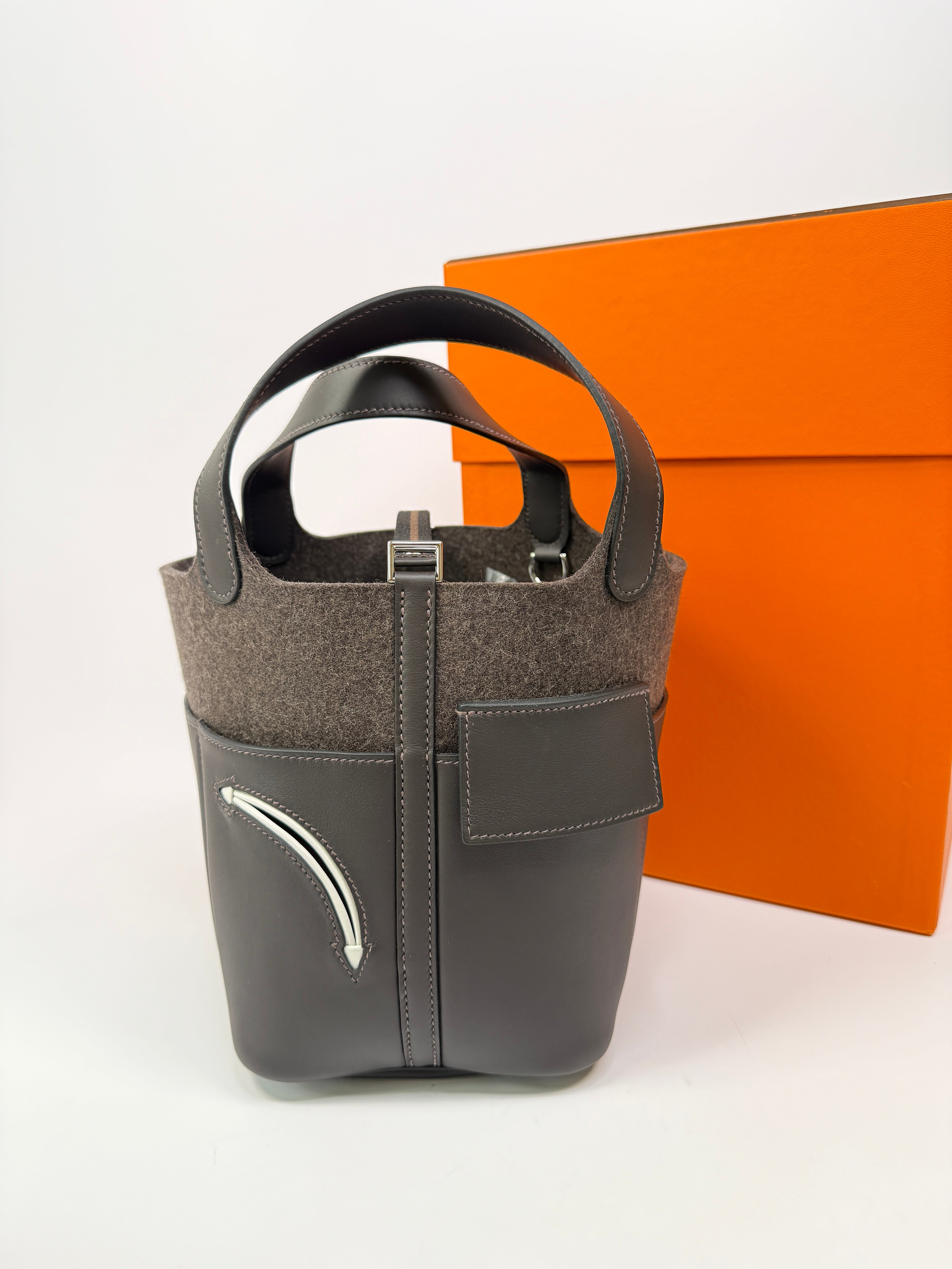 Authentic Pre Loved Hermès Picotin 18 Special Edition in Ebene Swift and Gris Wool Felt New & Unused