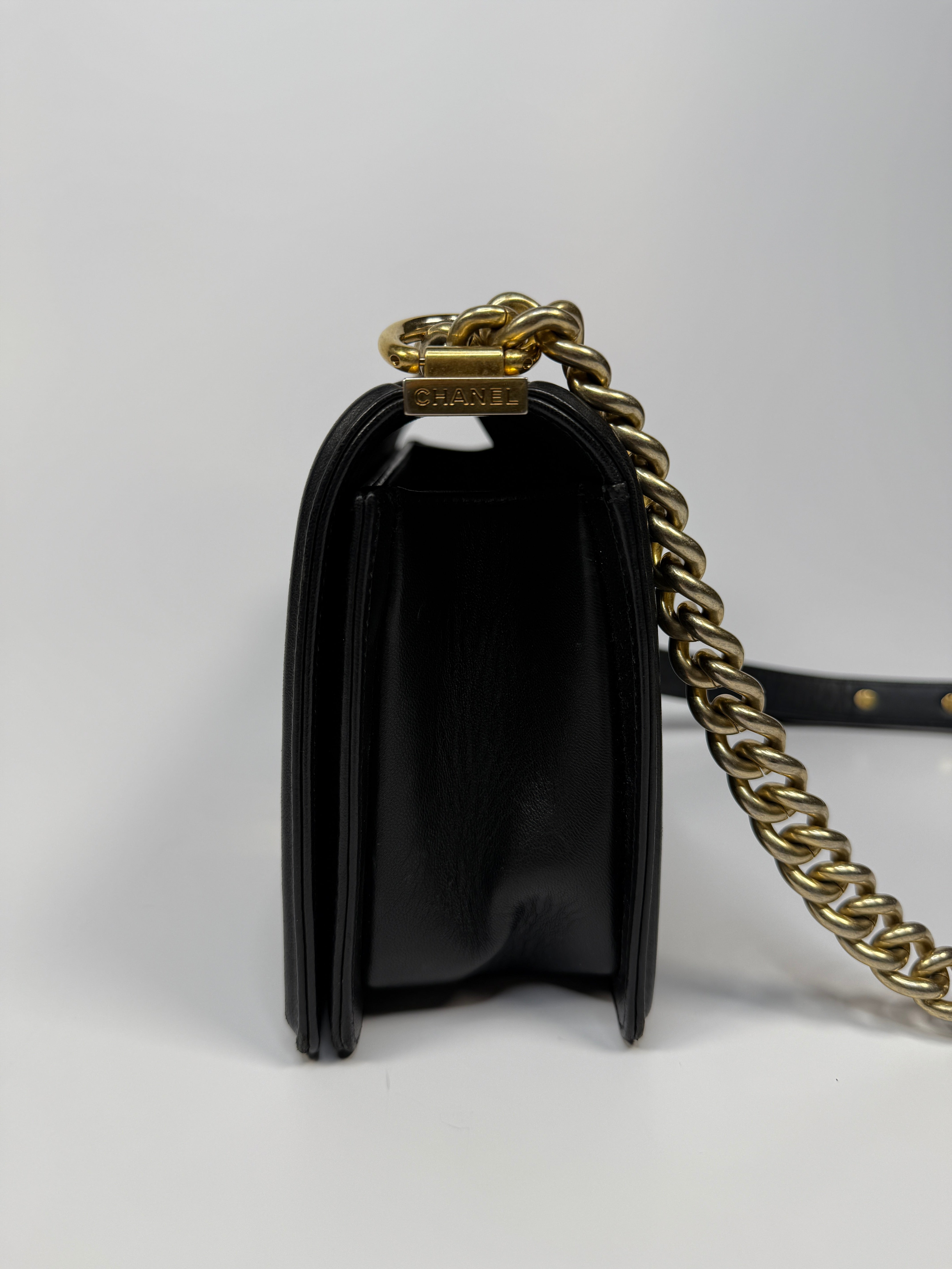 Chanel Boy Bag Medium In Black Lambskin Leather With Gold Hardware 
Pre Loved & Authentic 