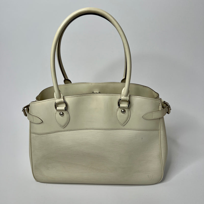 Louis Vuitton Passy Bag In White Ivory Epi Leather