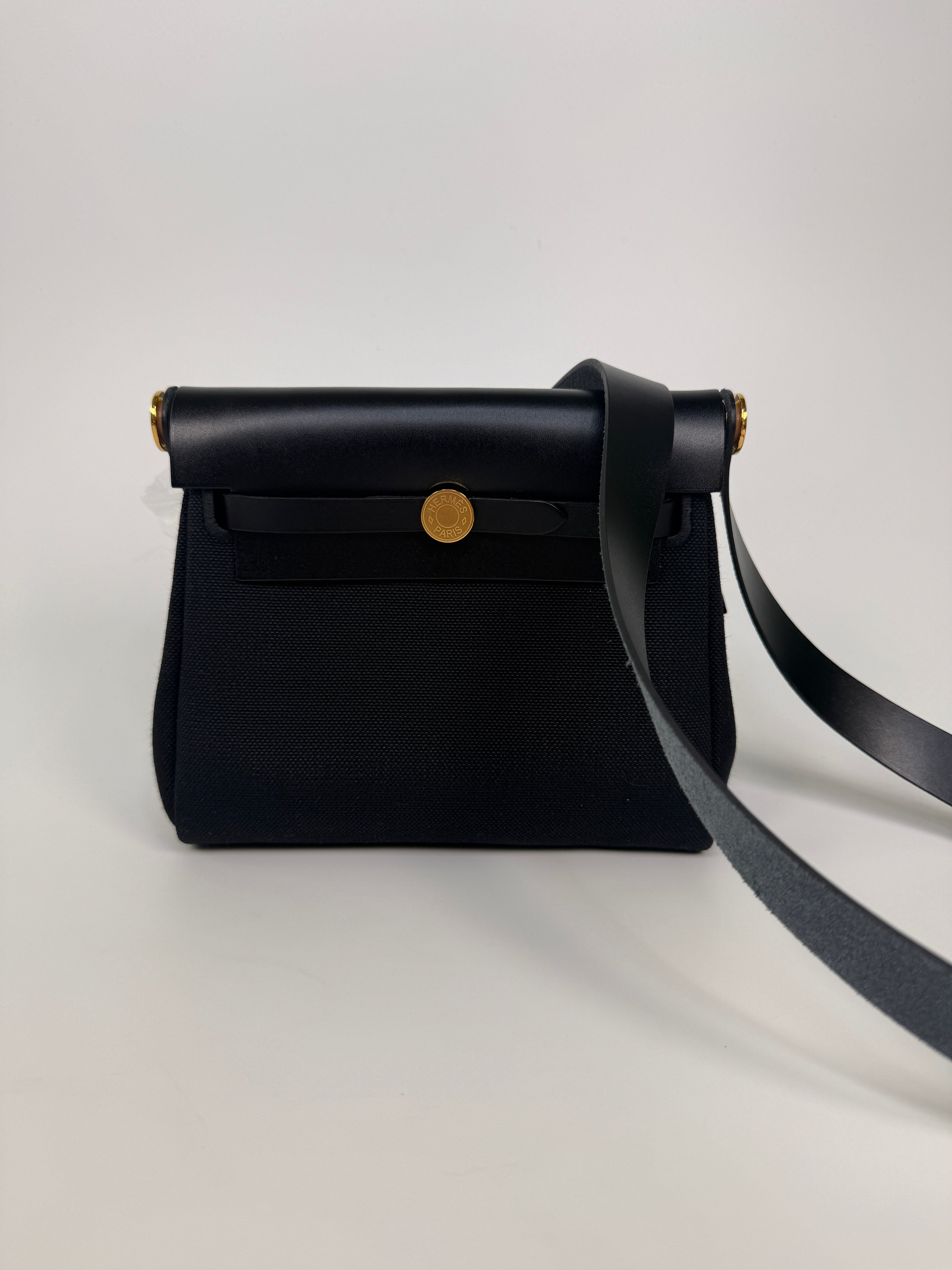 Box Fresh Hermès Herbag Zip 20 Retourne Toile Militaire Vache Hunter Noir With Gold Hardware