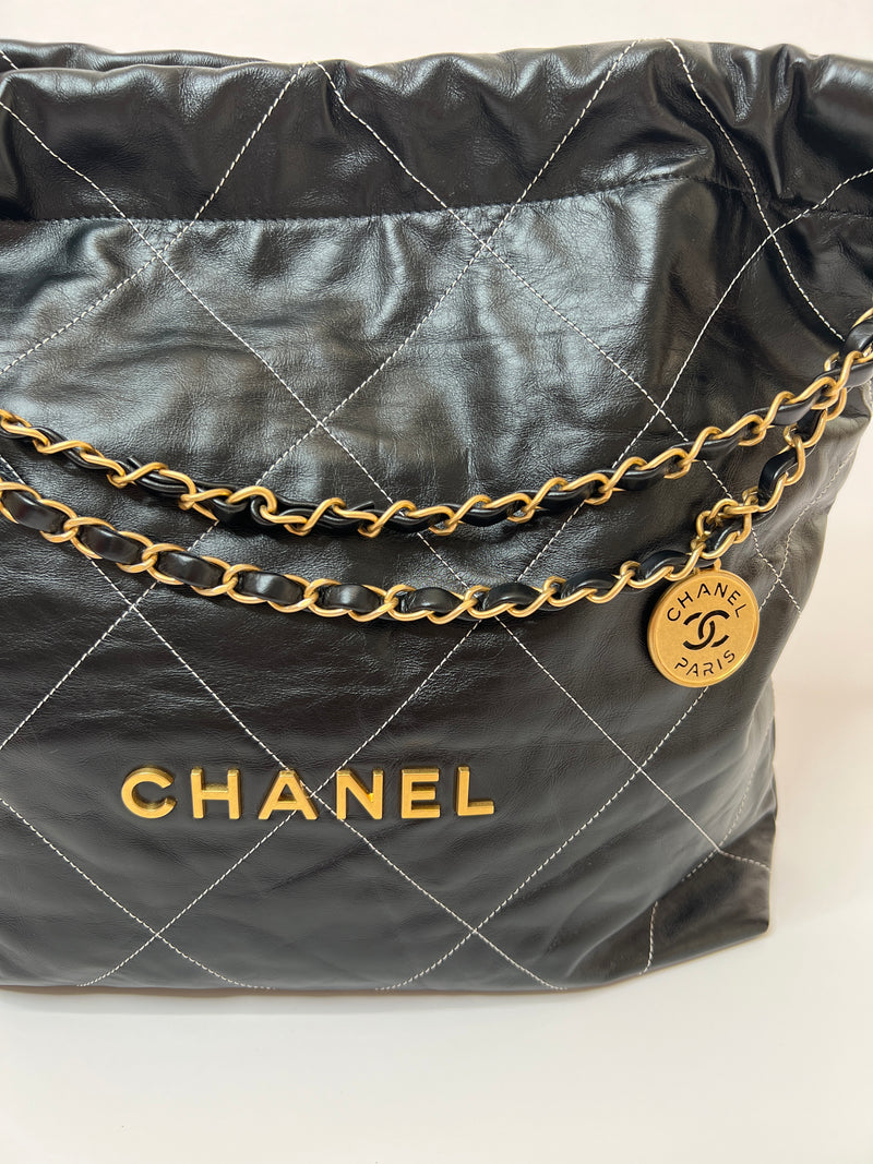 Chanel 22 Hobo Handbag