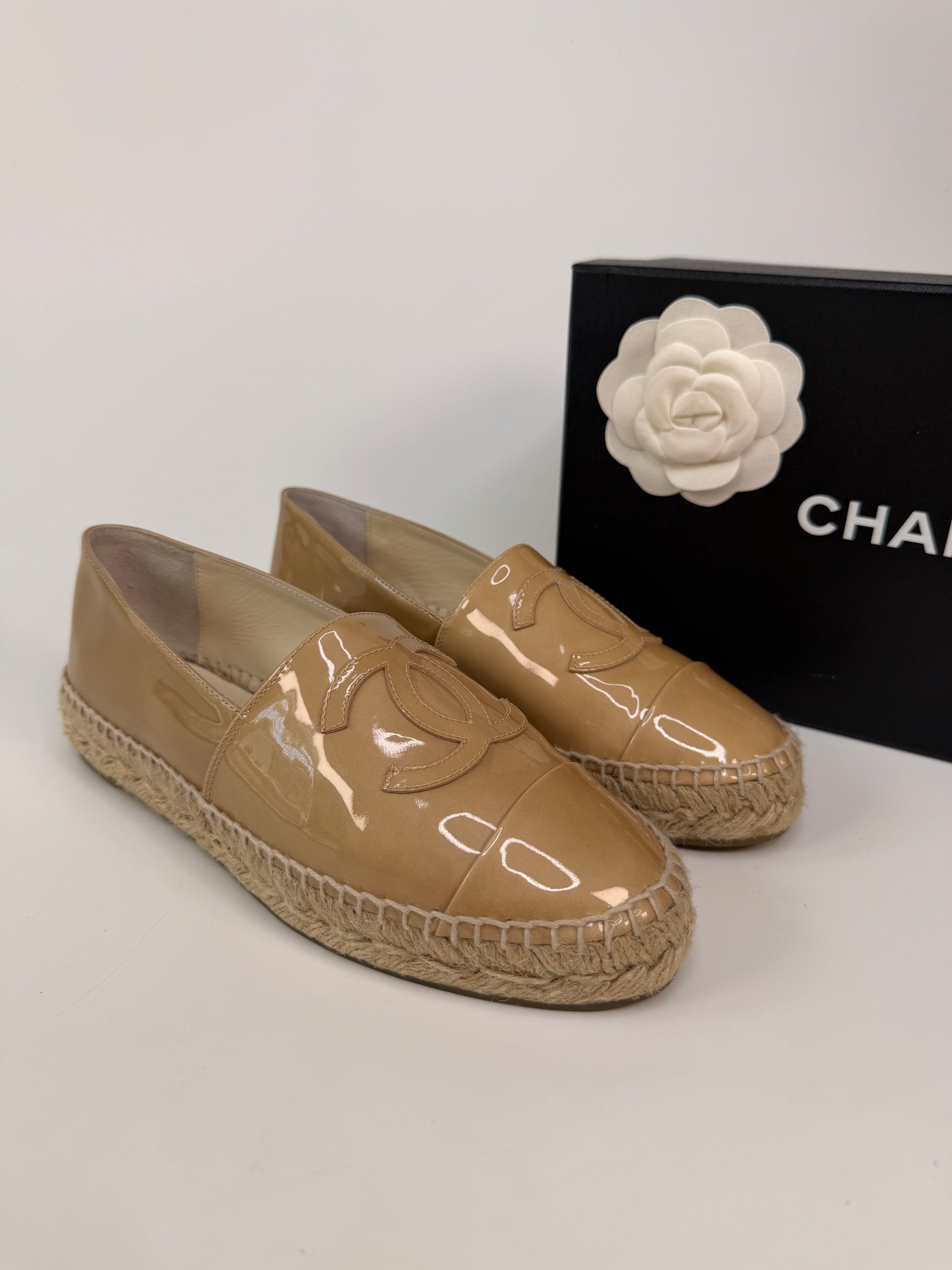 Chanel Espadrilles In Beige Patent Leather (Size 37/UK4) 100% authentic and preloved in excellent condition
