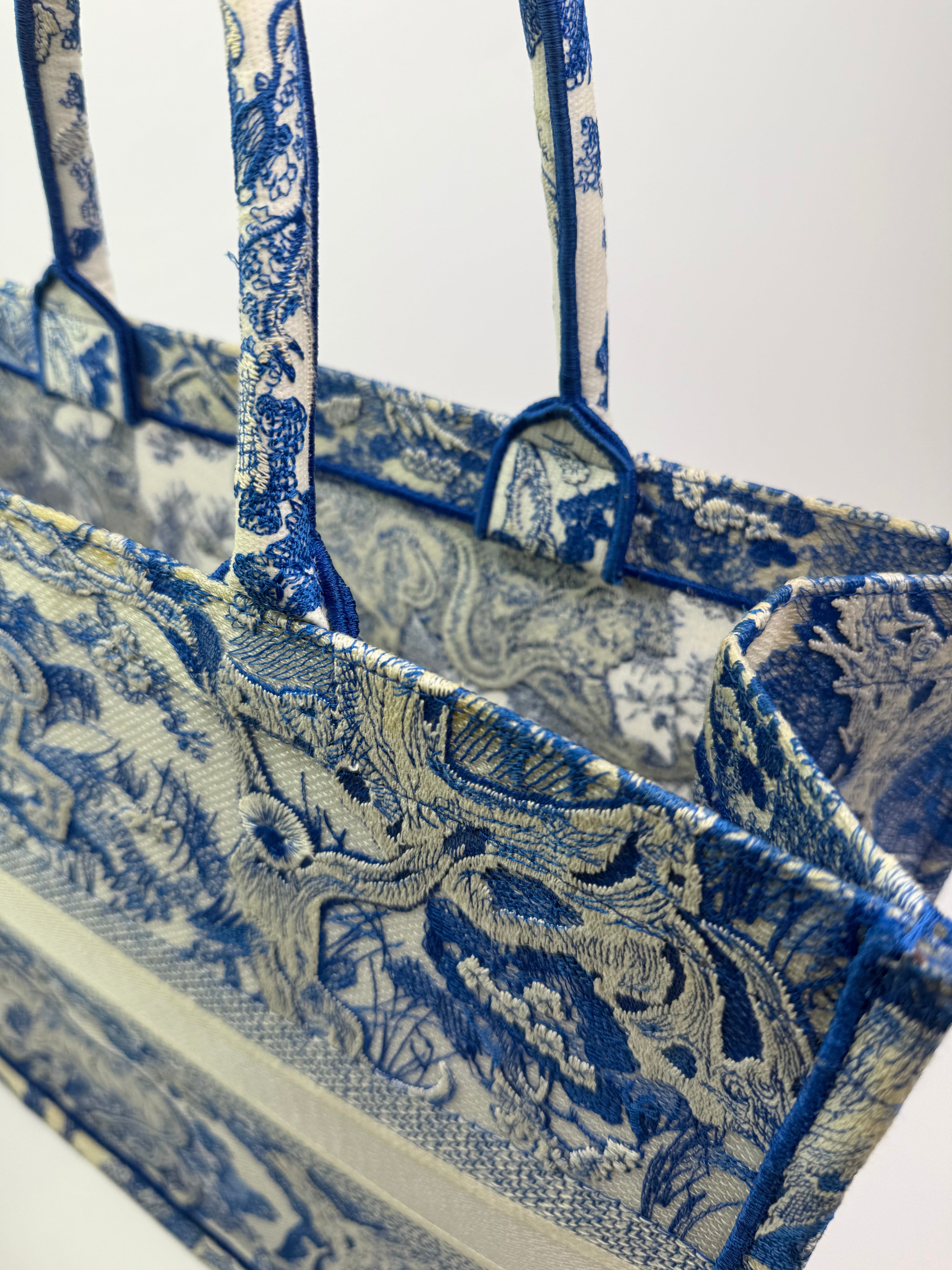 Christian Dior Large Book Tote
Pre Loved & Authentic 