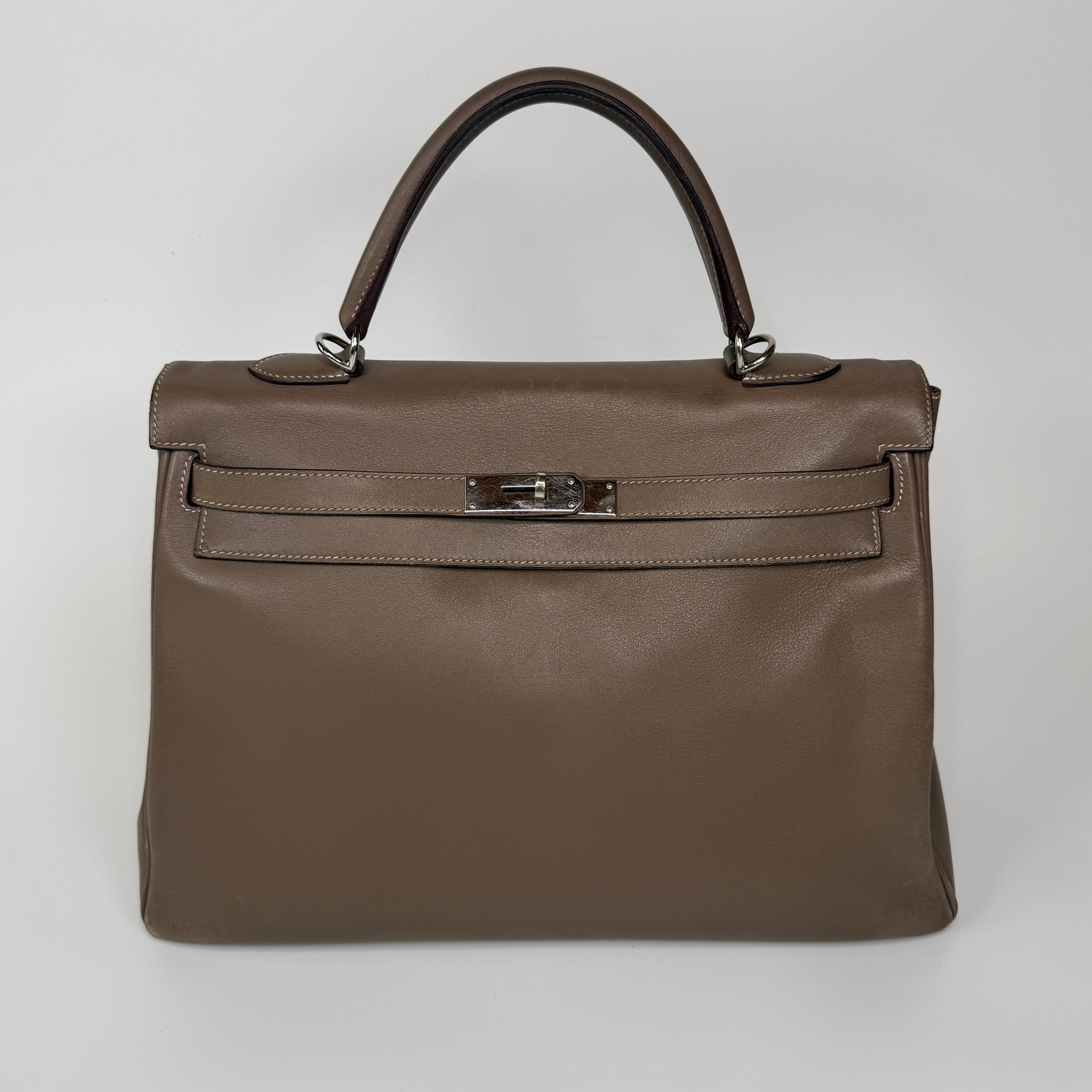 Hermès Kelly 32 In Etoupe Swift Leather With PHW