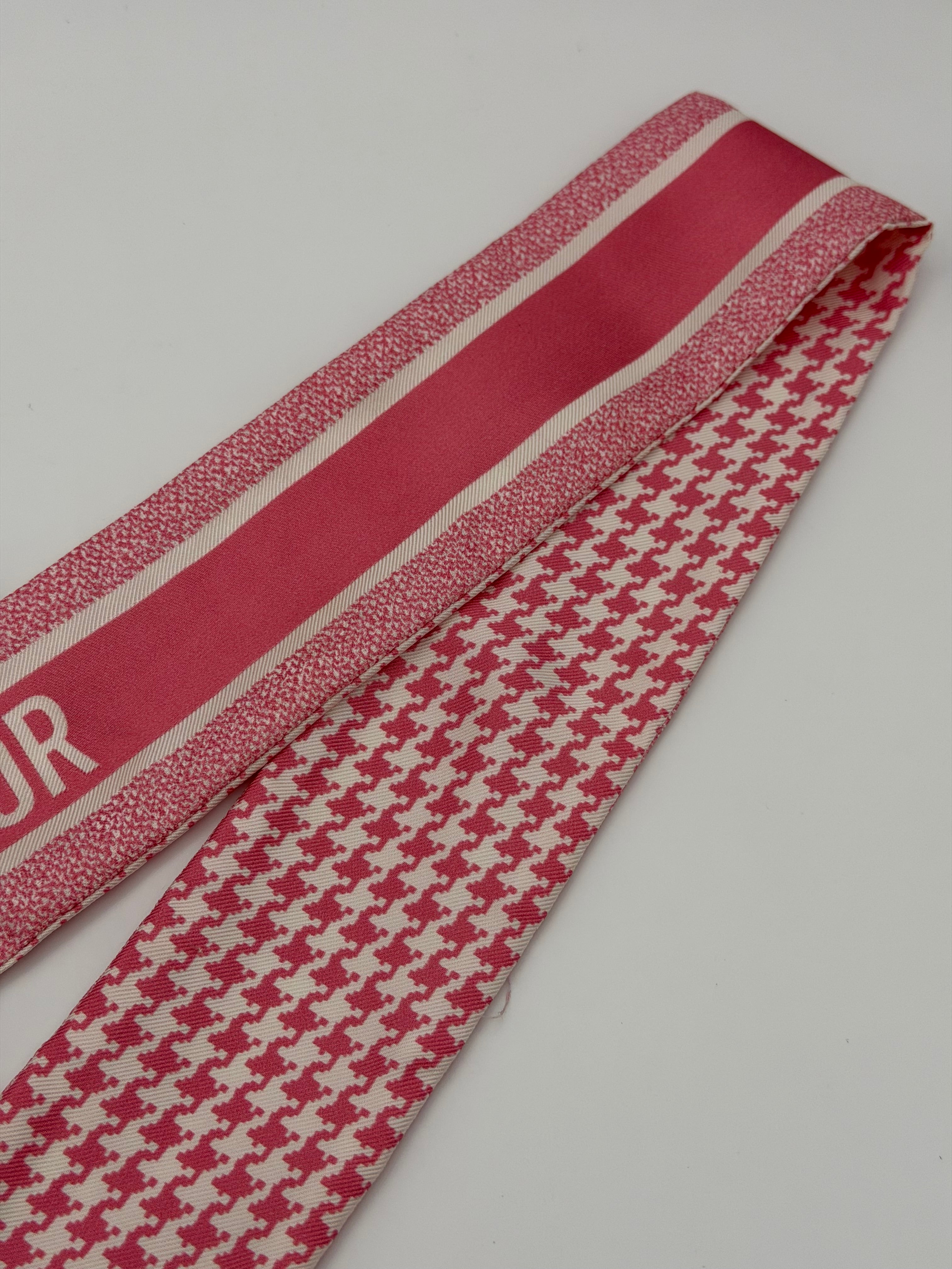 Christian Dior Twilly In Pink And White Silk