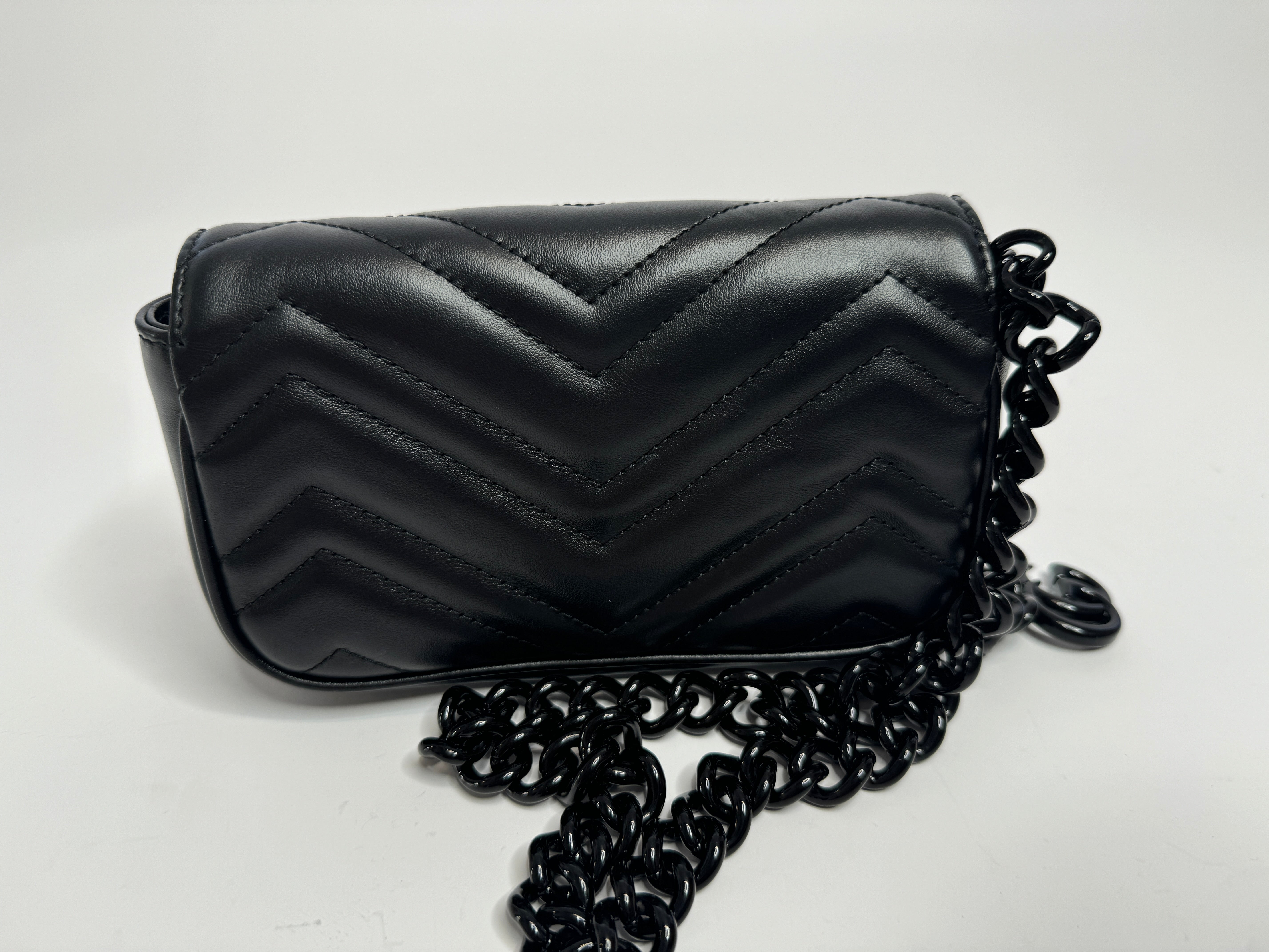 Gucci Marmont Matelassé Leather Belt Bag