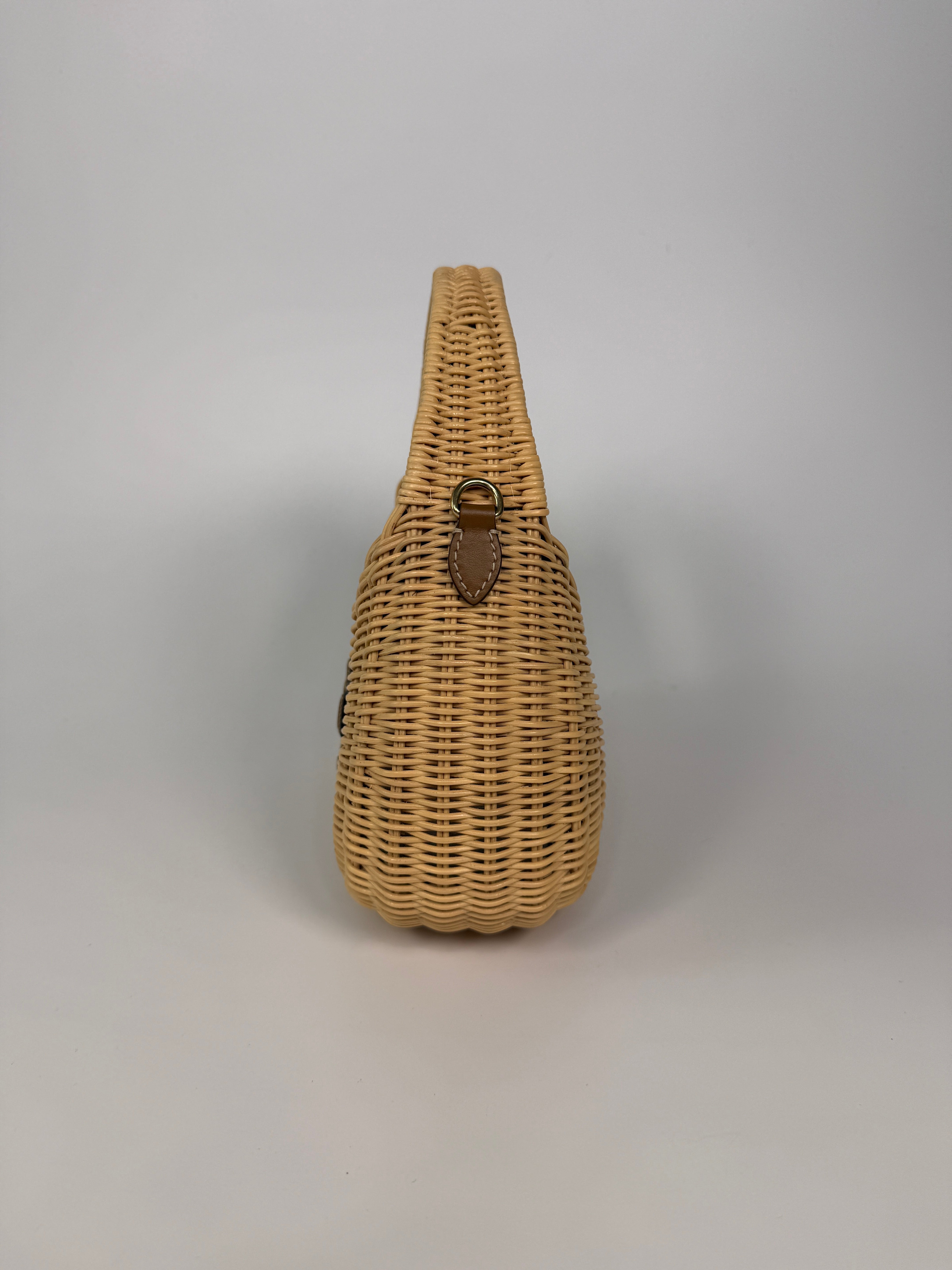 Miu Miu Mini Wicker Wander Bag In Tan/Caramel Raffia Excellent condition 