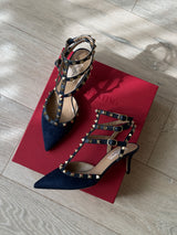 Valentino Garavani Rockstud Pumps (Size 37.5/UK4.5)