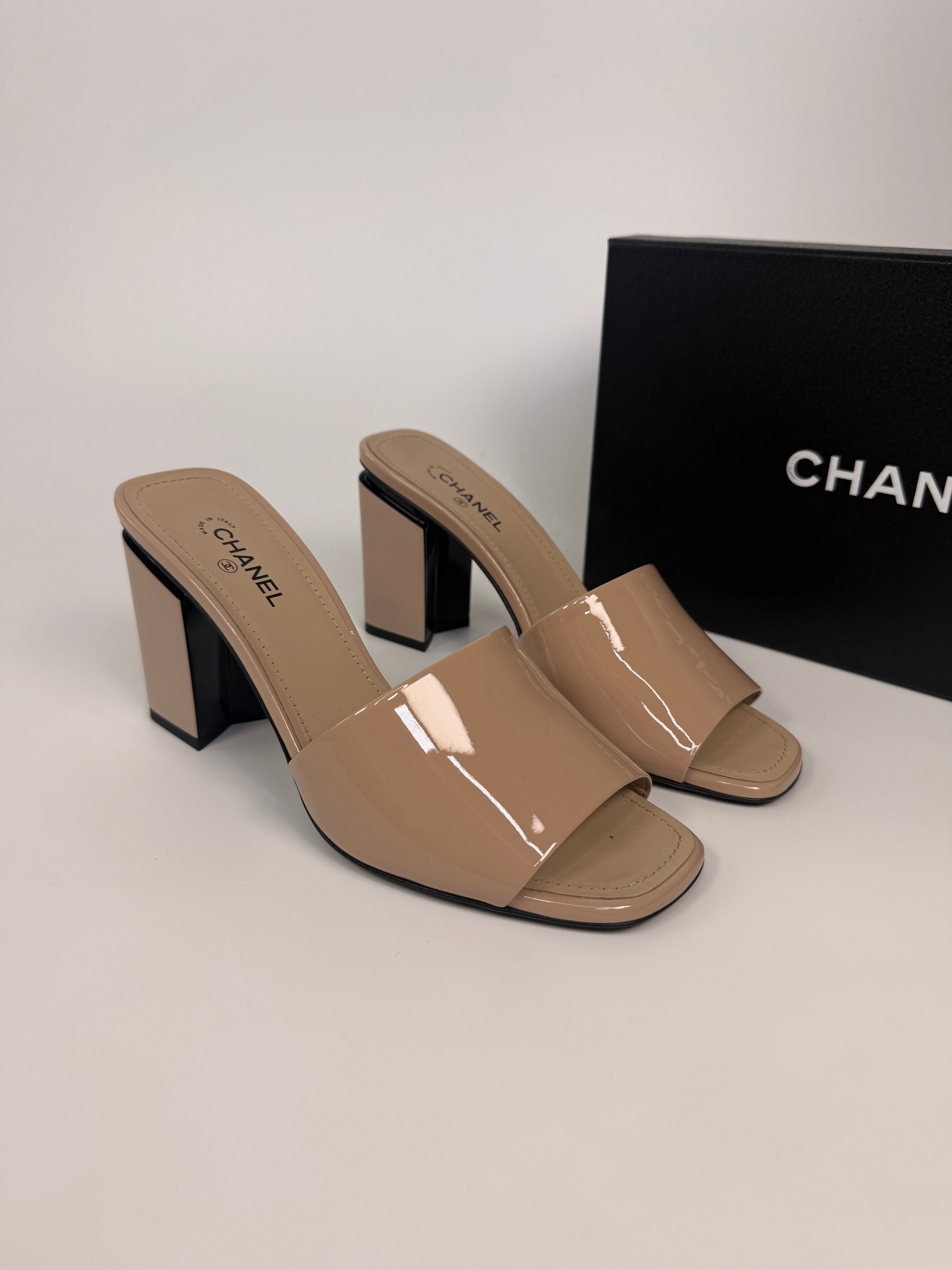 Chanel Heeled Mules In Nude Patent Leather (Size 37.5/UK4.5)