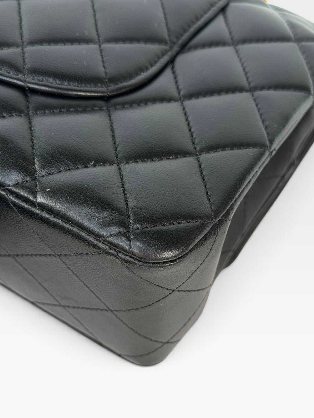 Chanel Medium Classic Double Flap In Black Lambskin Leather Gold Hardware. 100% authentic and preloved in excellent condition 