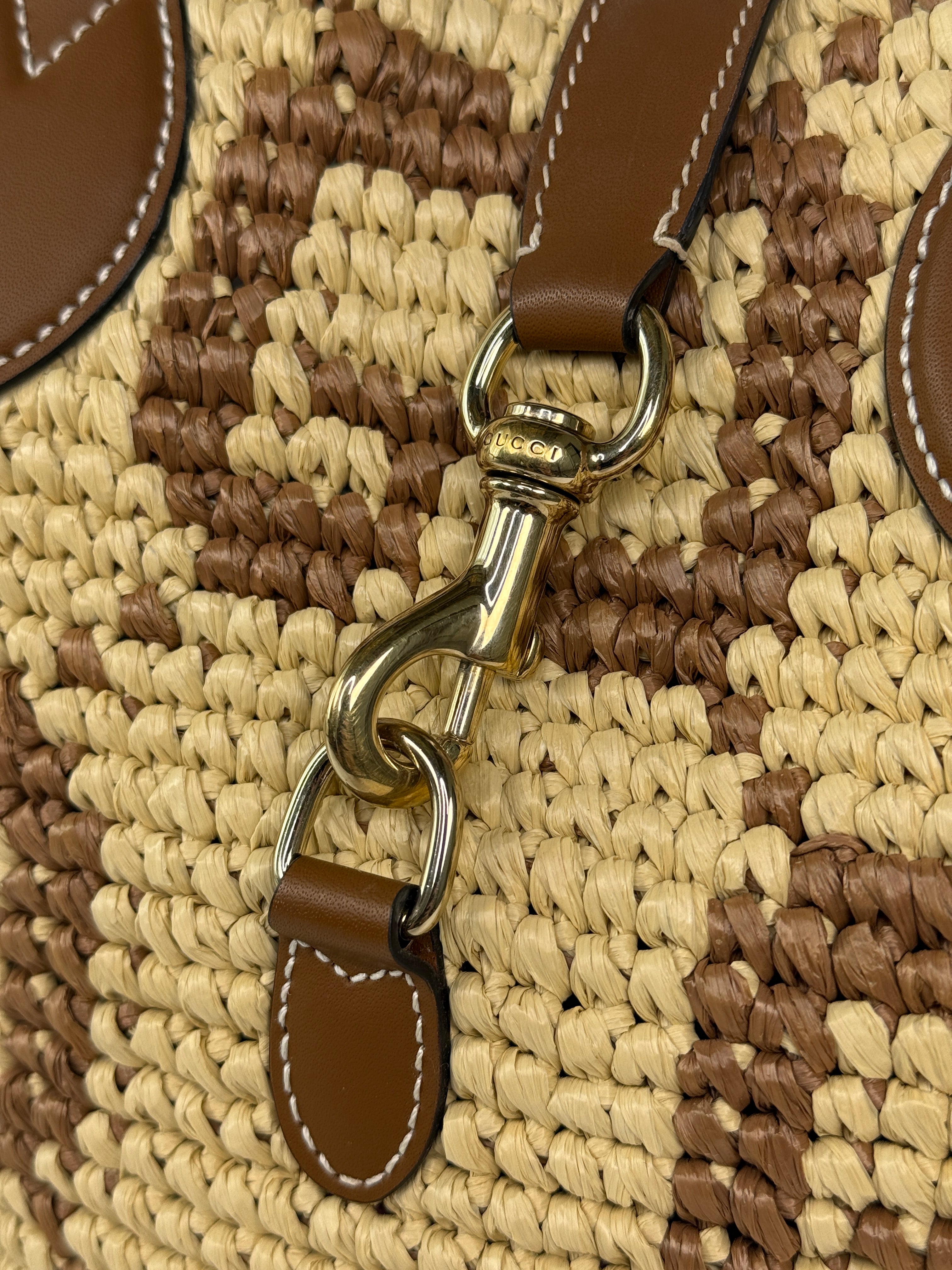 Gucci GG Medium Tote in natural and brown fabric and leather