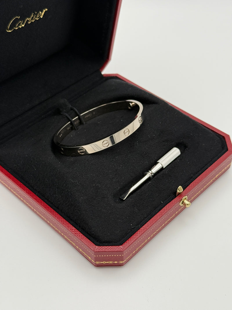 Cartier Love Bracelet in White Gold - Classic Model