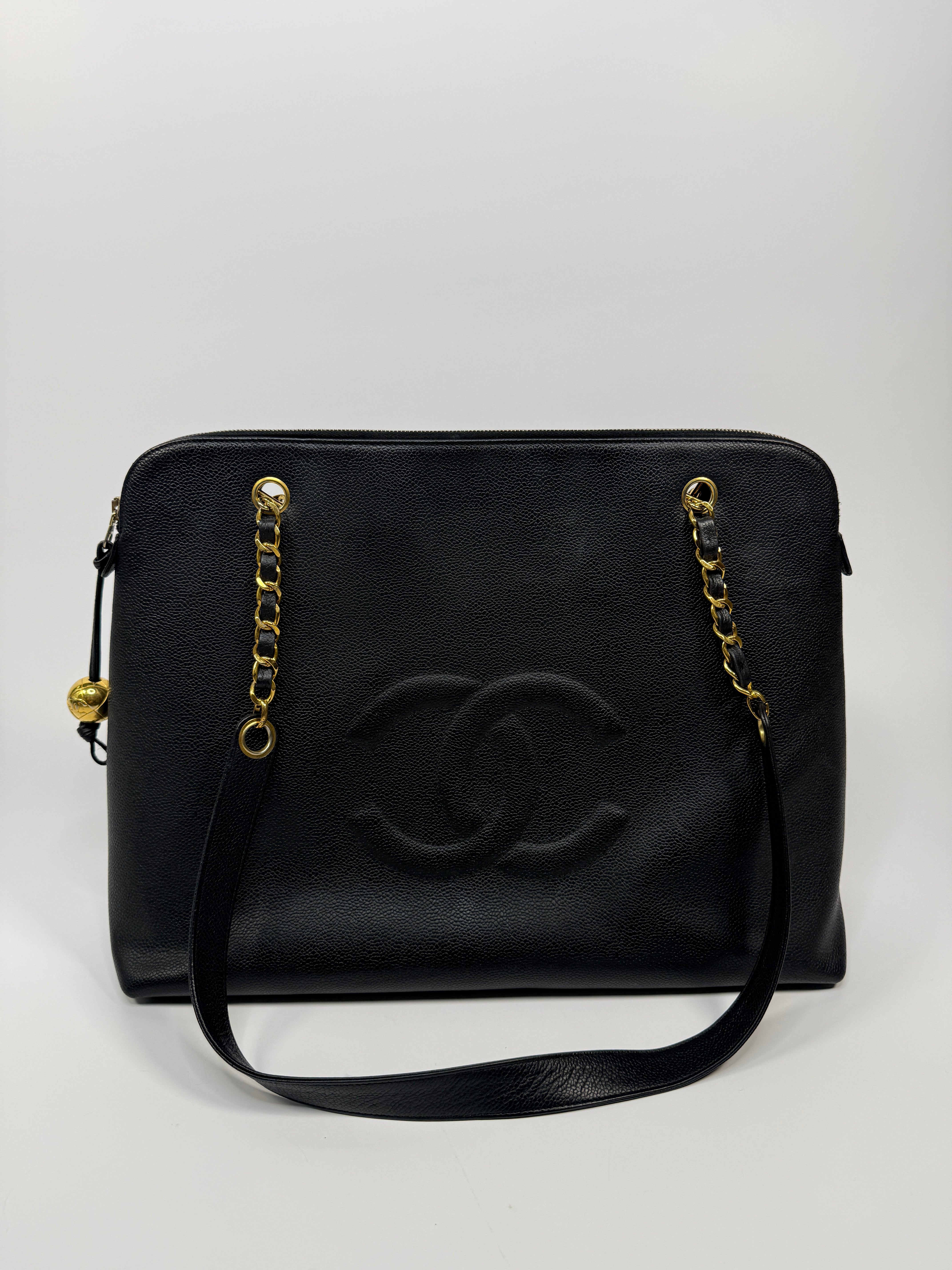 Chanel Vintage Black Caviar Tote Bag
Pre Loved & Authentic 