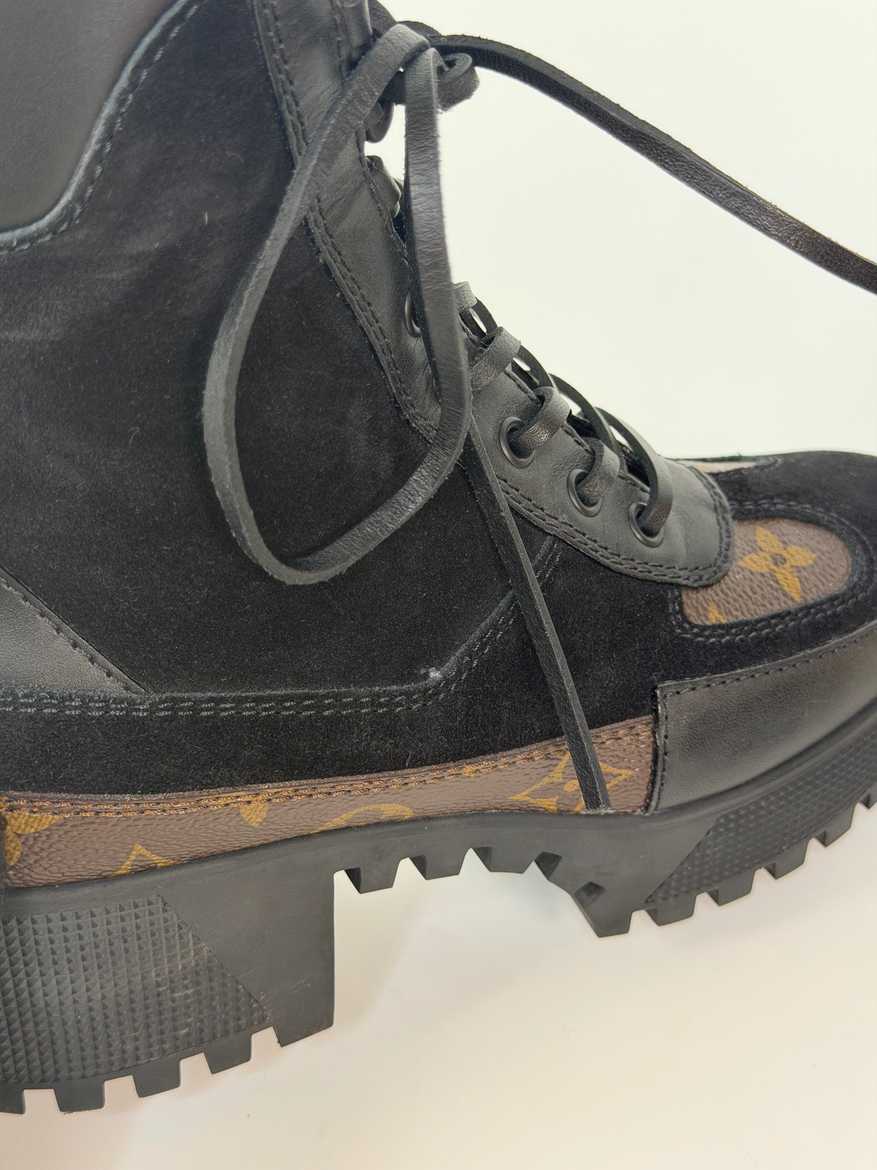 Louis Vuitton Military Logo Boots In Monogram And Black (Size 36 /UK 3) 100% authentic and preloved in excellent condition