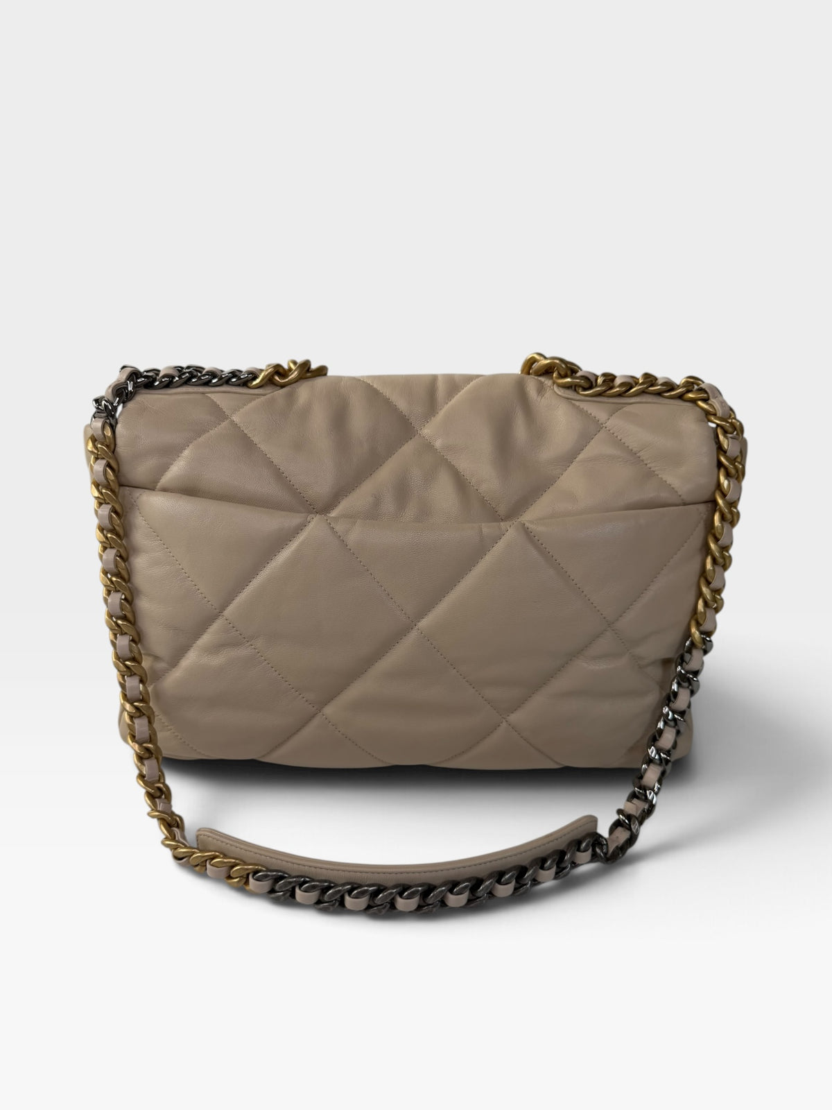 Chanel 19 Maxi In Cream Lambskin Leather With Mixed Hardware. 100% authentic and preloved in excellent condition