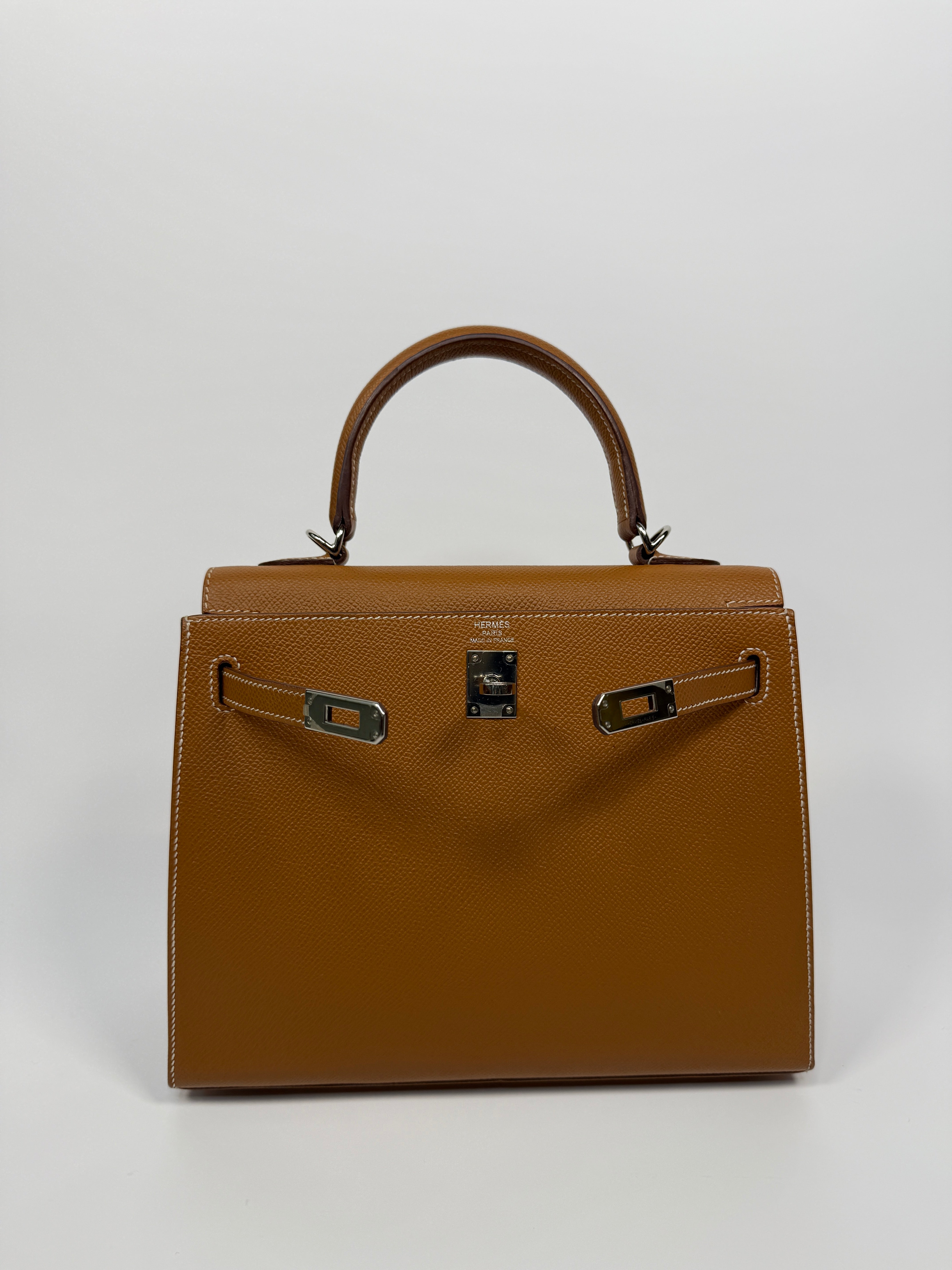 Authentic Pre Loved Hermès Kelly 25 Sellier In Gold Epsom Leather With Palladium Hardware Excellent Condition