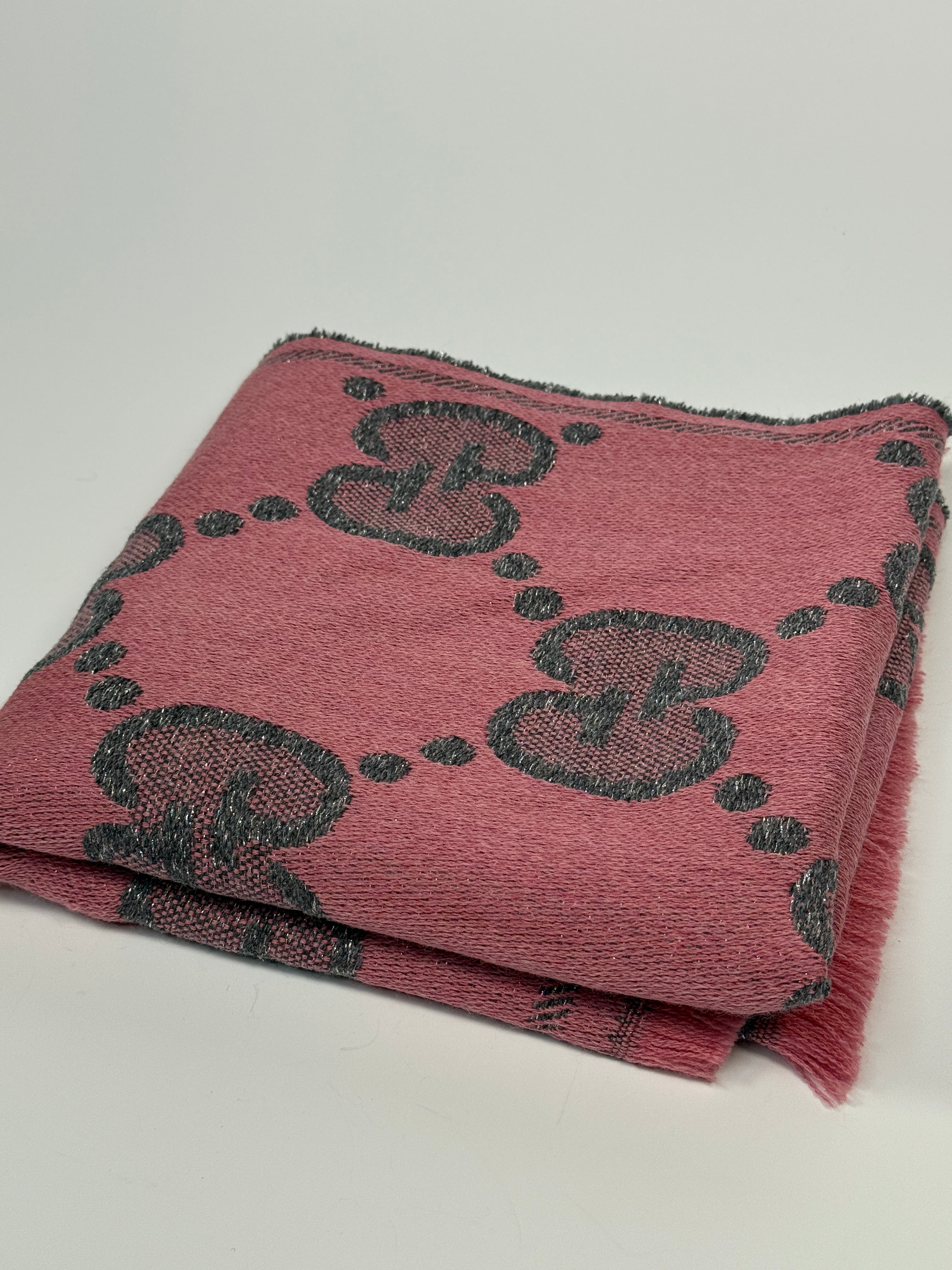 Gucci Lady Nest GG-jacquard Wool-blend Scarf In Pink and Grey. Authentic and preloved. Excellent Condition.