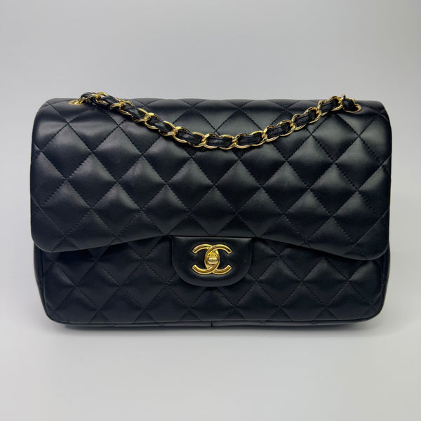 Chanel Black Lambskin Leather Jumbo Classic Double Flap GHW