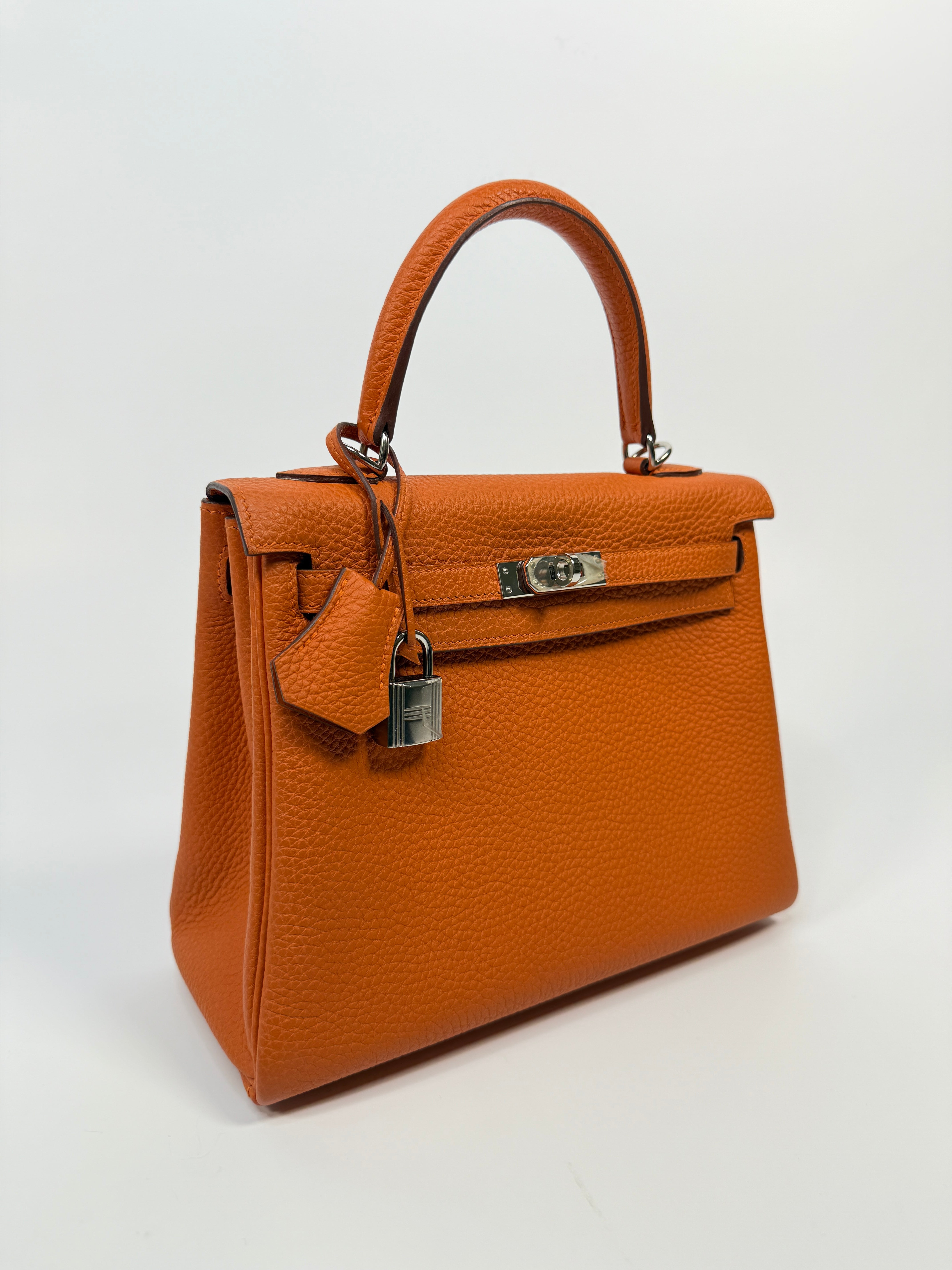 Authentic Pre Loved Hermès Kelly 25 In Orange Togo Leather With Palladium Hardware Excellent Condition
