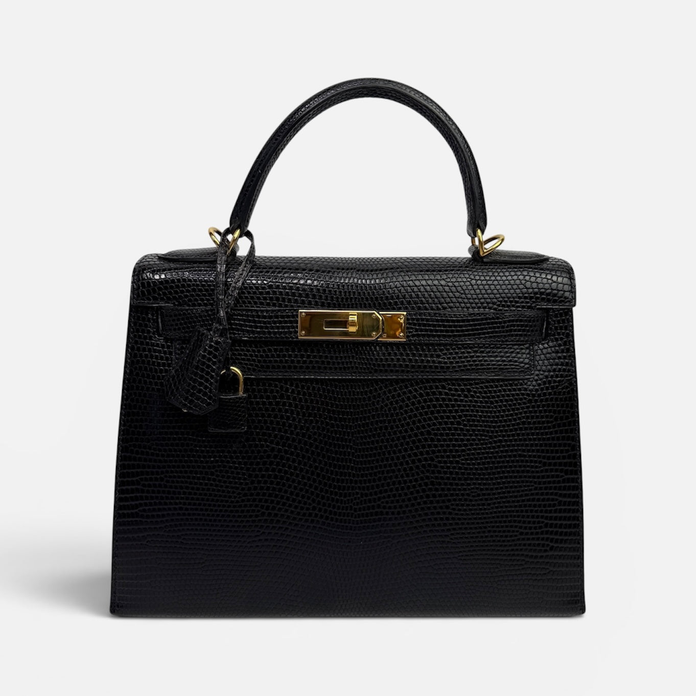 Hermès Vintage Kelly 28 In Black Lizard Leather With GHW