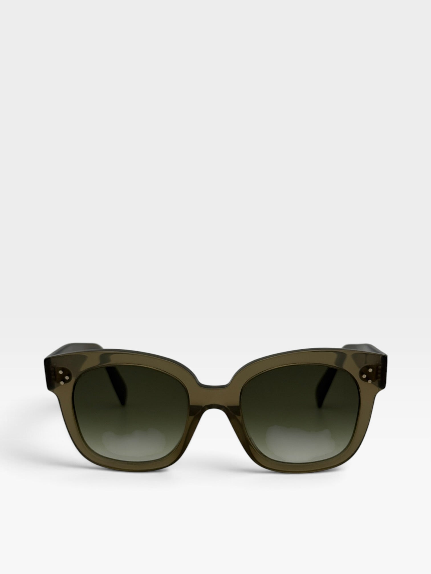 Celine Bold 3 Dots Code CL4002UN Sunglasses 100% authentic and preloved in excellent condition