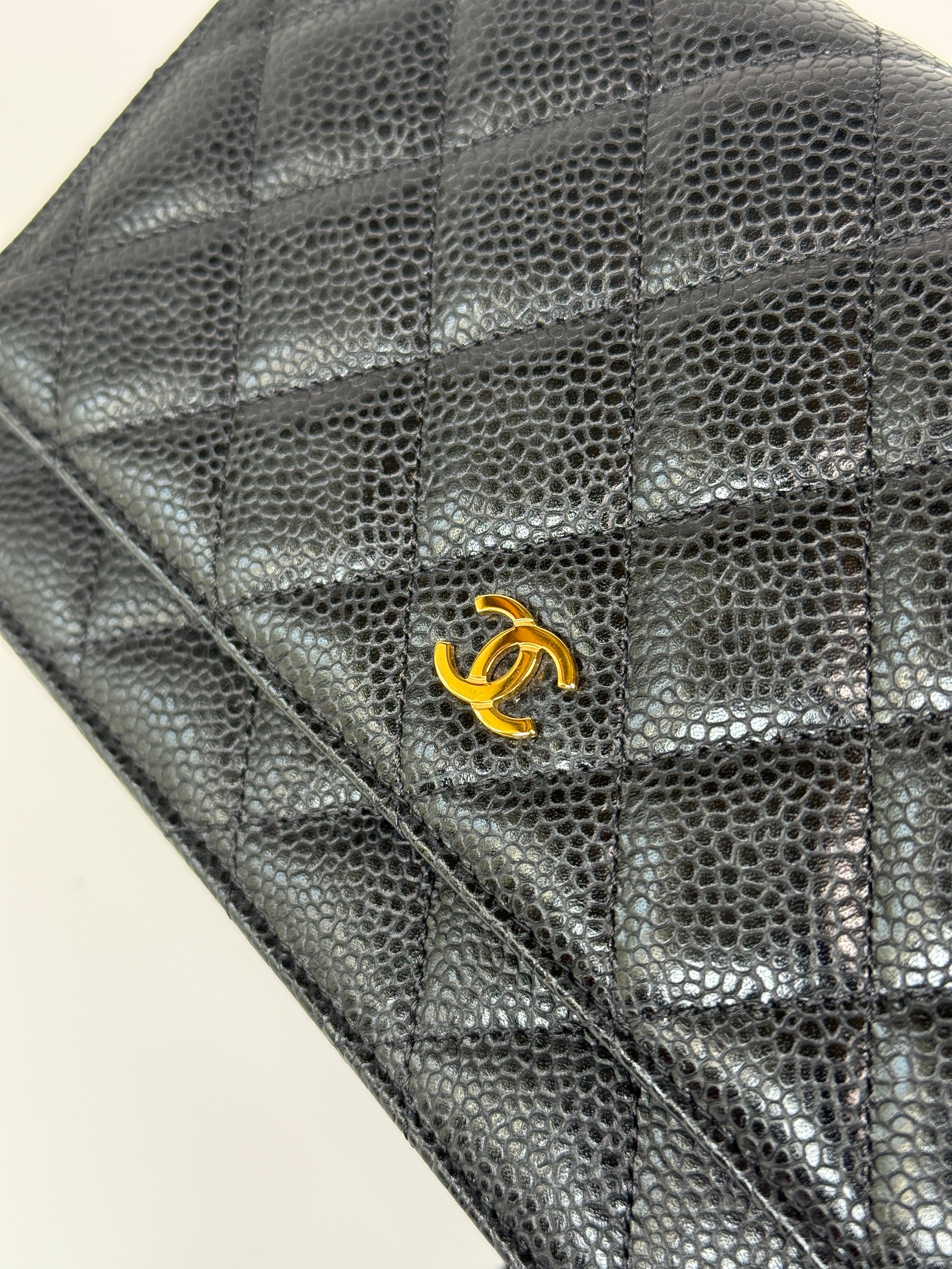 Chanel Wallet On Chain In Black Caviar Leather With Gold Hardware In Excellent Condition.
Authentic Pre Loved Verified by Luxe Cheshire Trusted Designer resale 