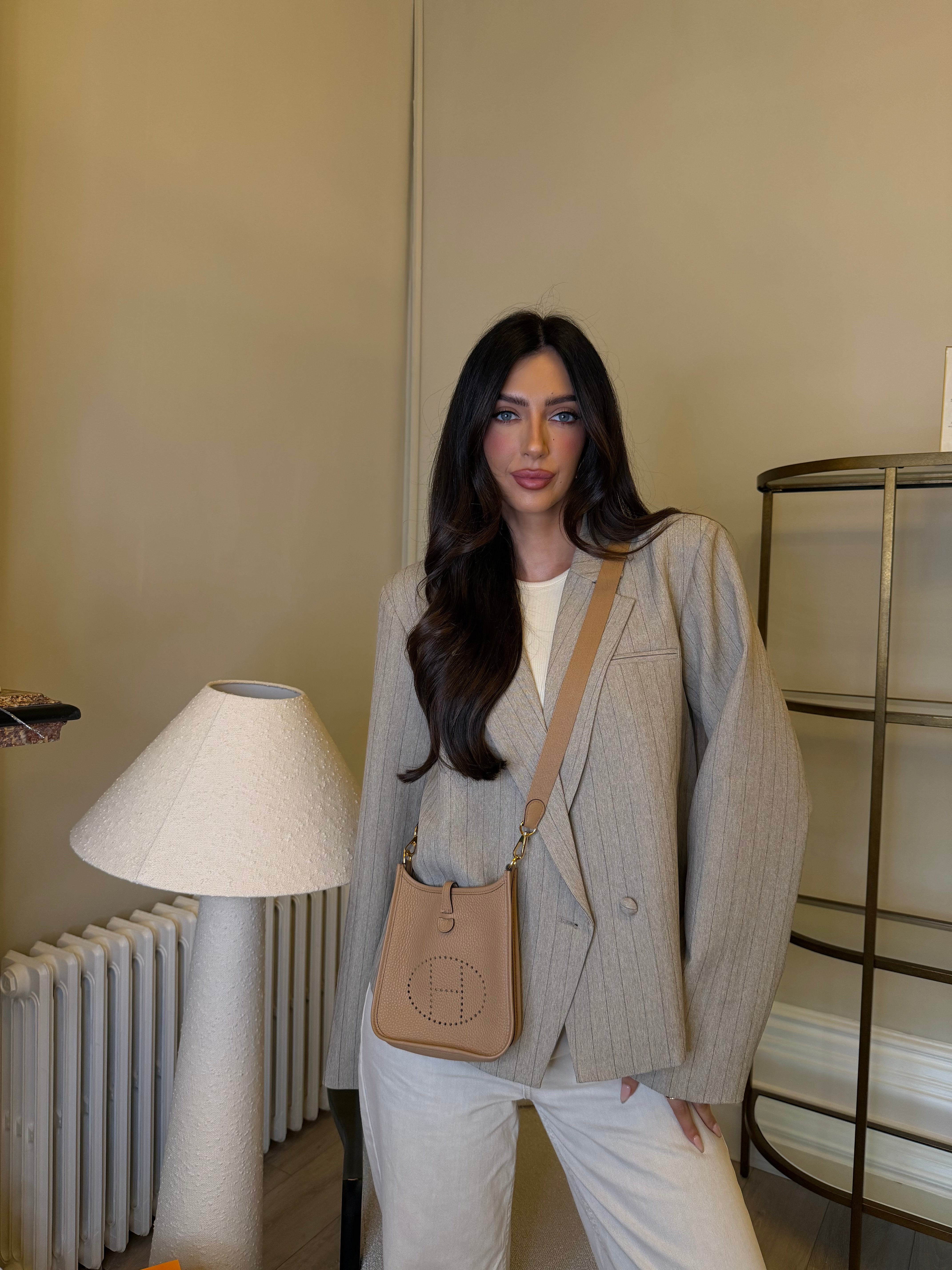 Hermès Evelyne TPM In Chai Clemence Leather With Gold Hardware. Authentic and preloved in excellent condition.