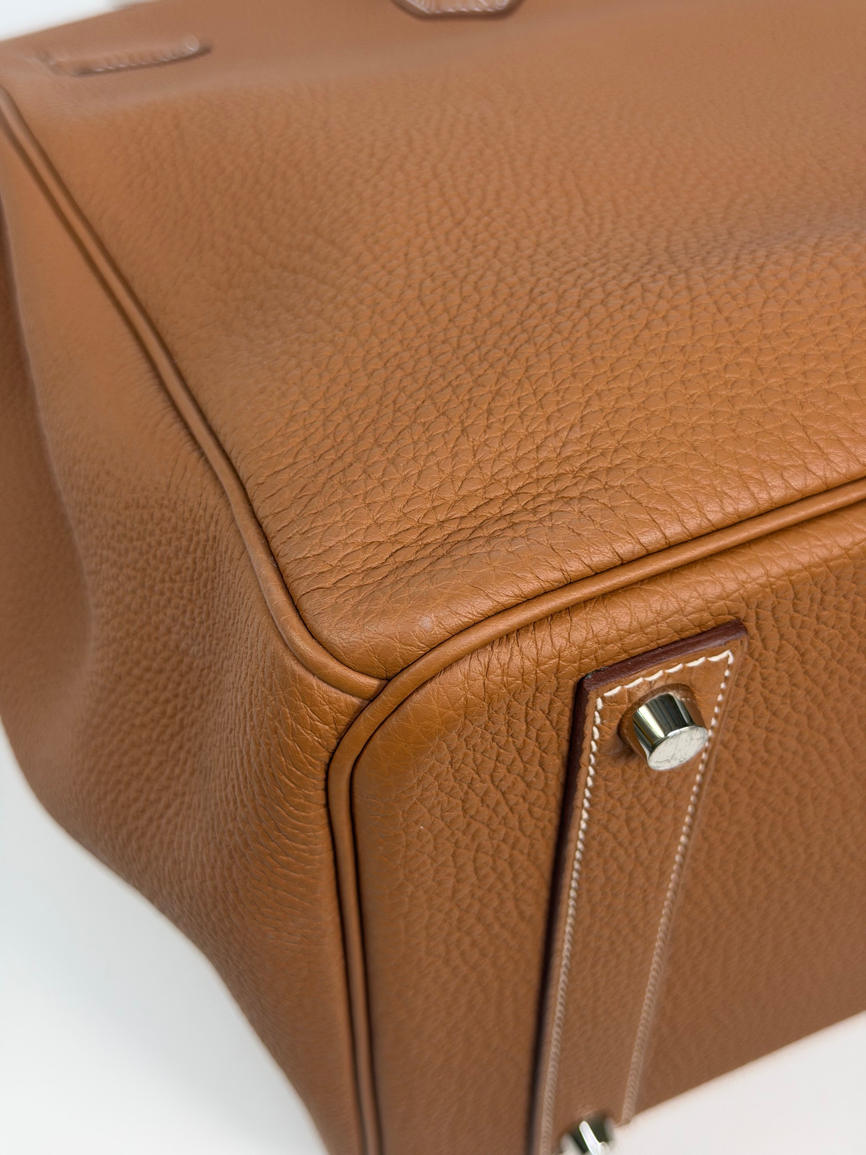 *Rare Find* Hermès Birkin 40 In Gold Togo Leather With Palladium Hardware. Authentic and preloved in excellent condition. 100% guarantee