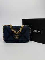 Chanel Denim Quilted 19 Wallet On Chain
